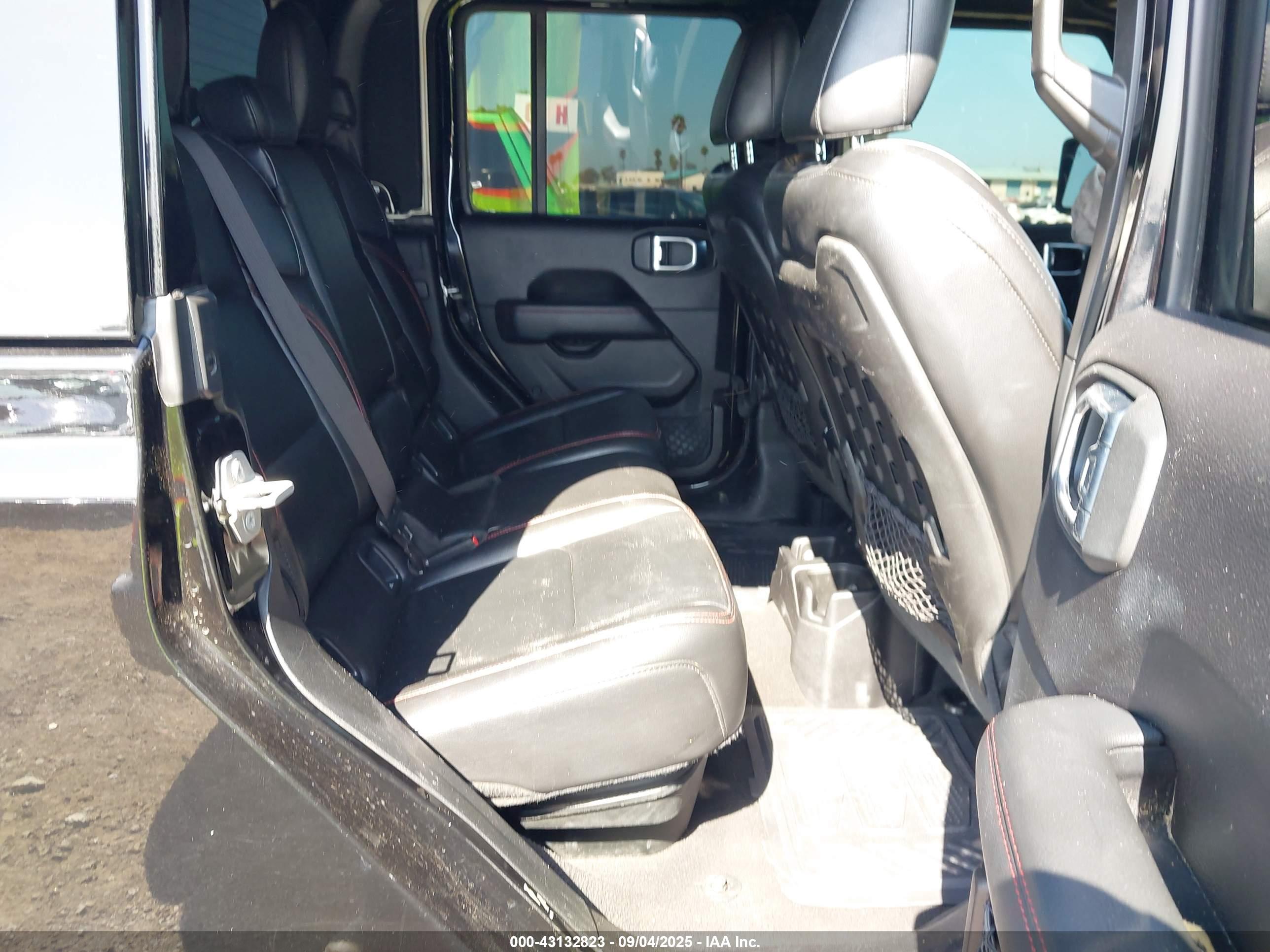 JEEP GLADIATOR image 8