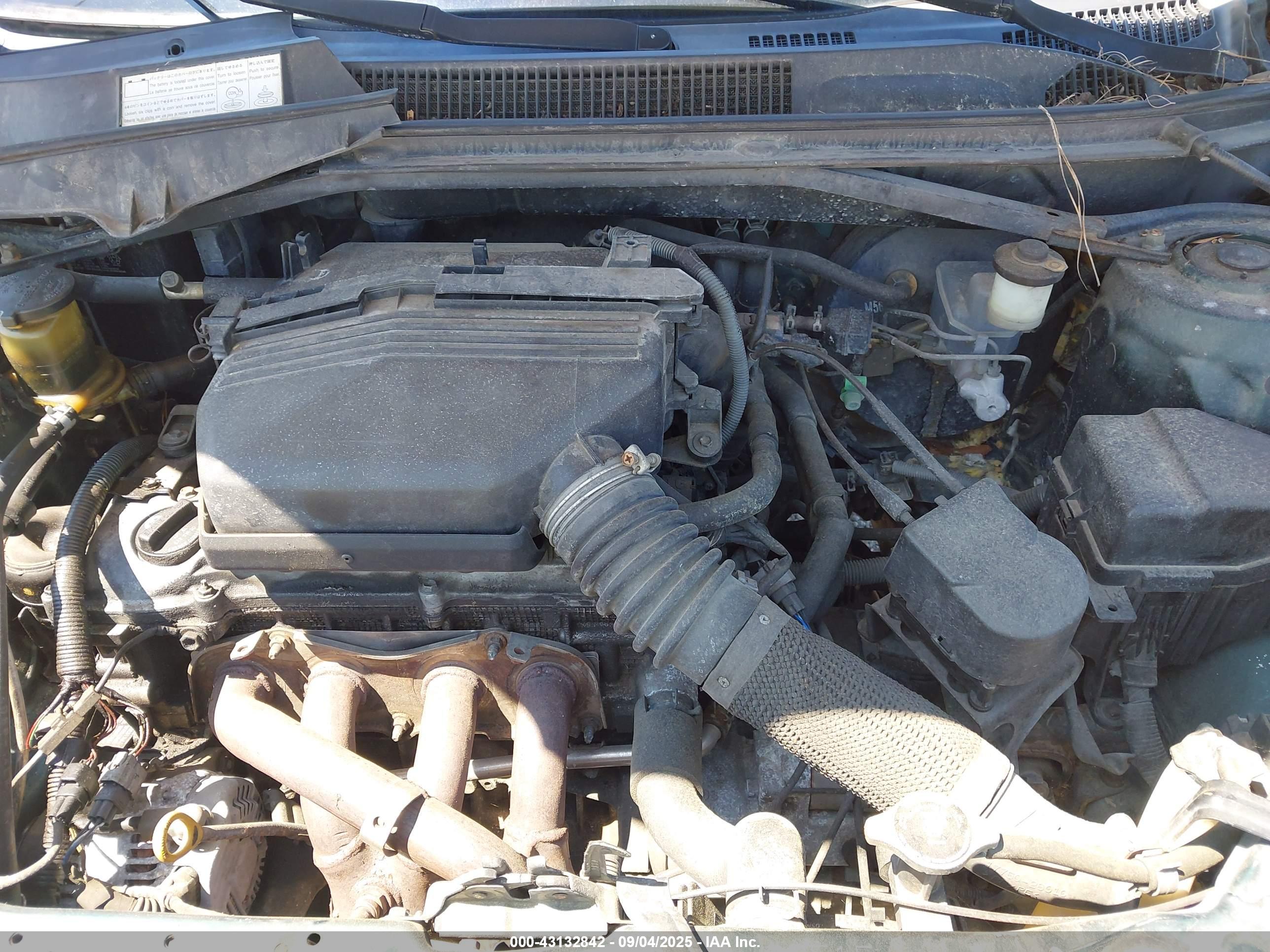 TOYOTA RAV4 image 10