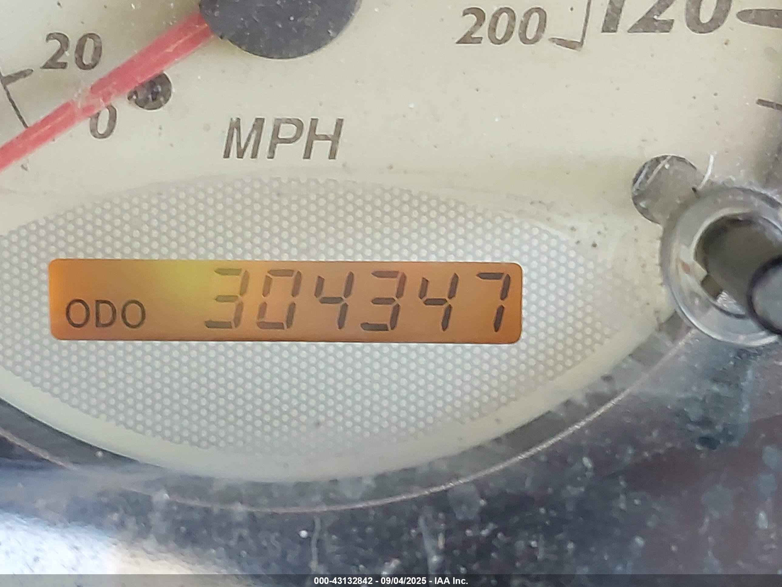 TOYOTA RAV4 image 7