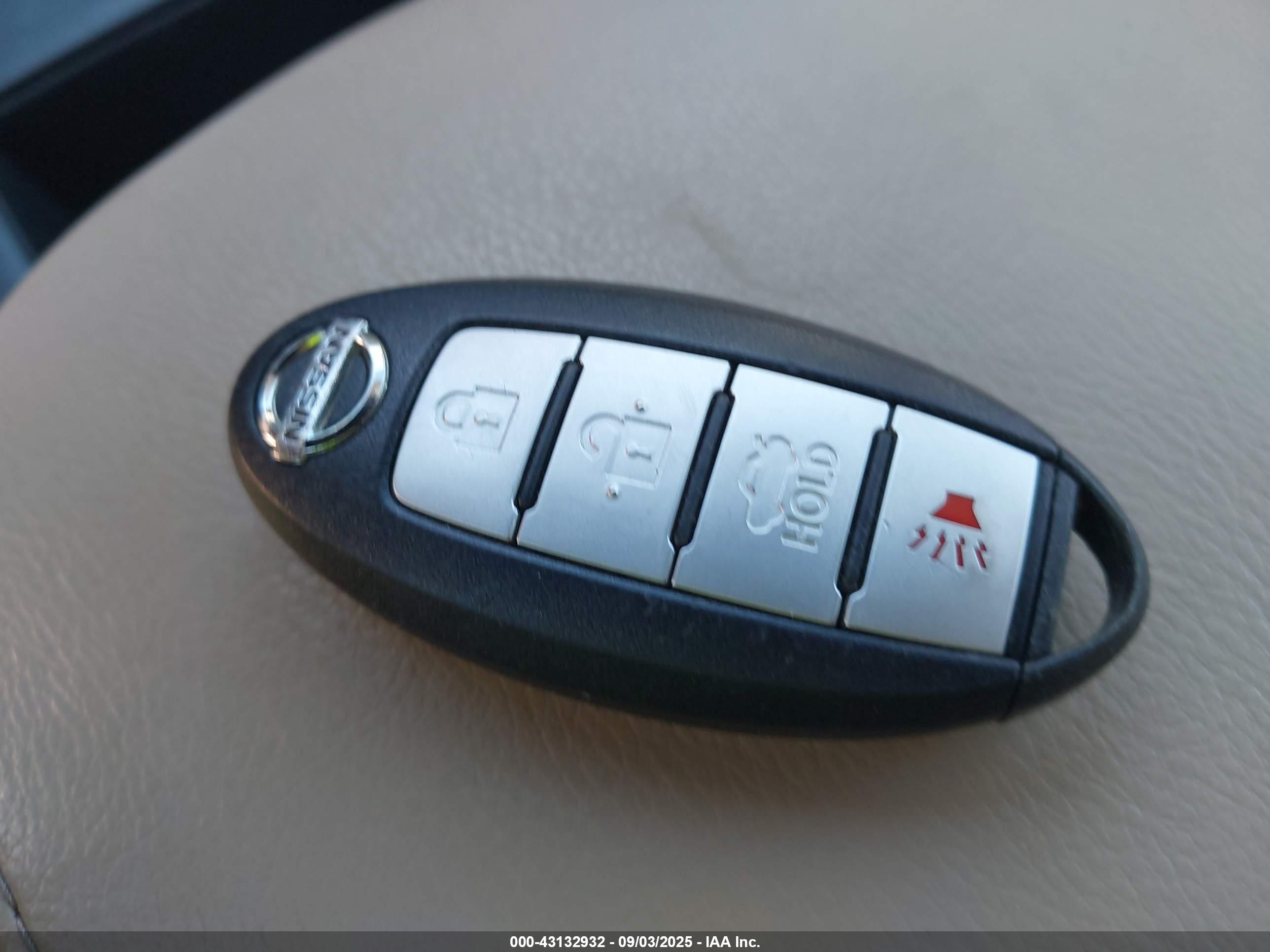 NISSAN ALTIMA image 11