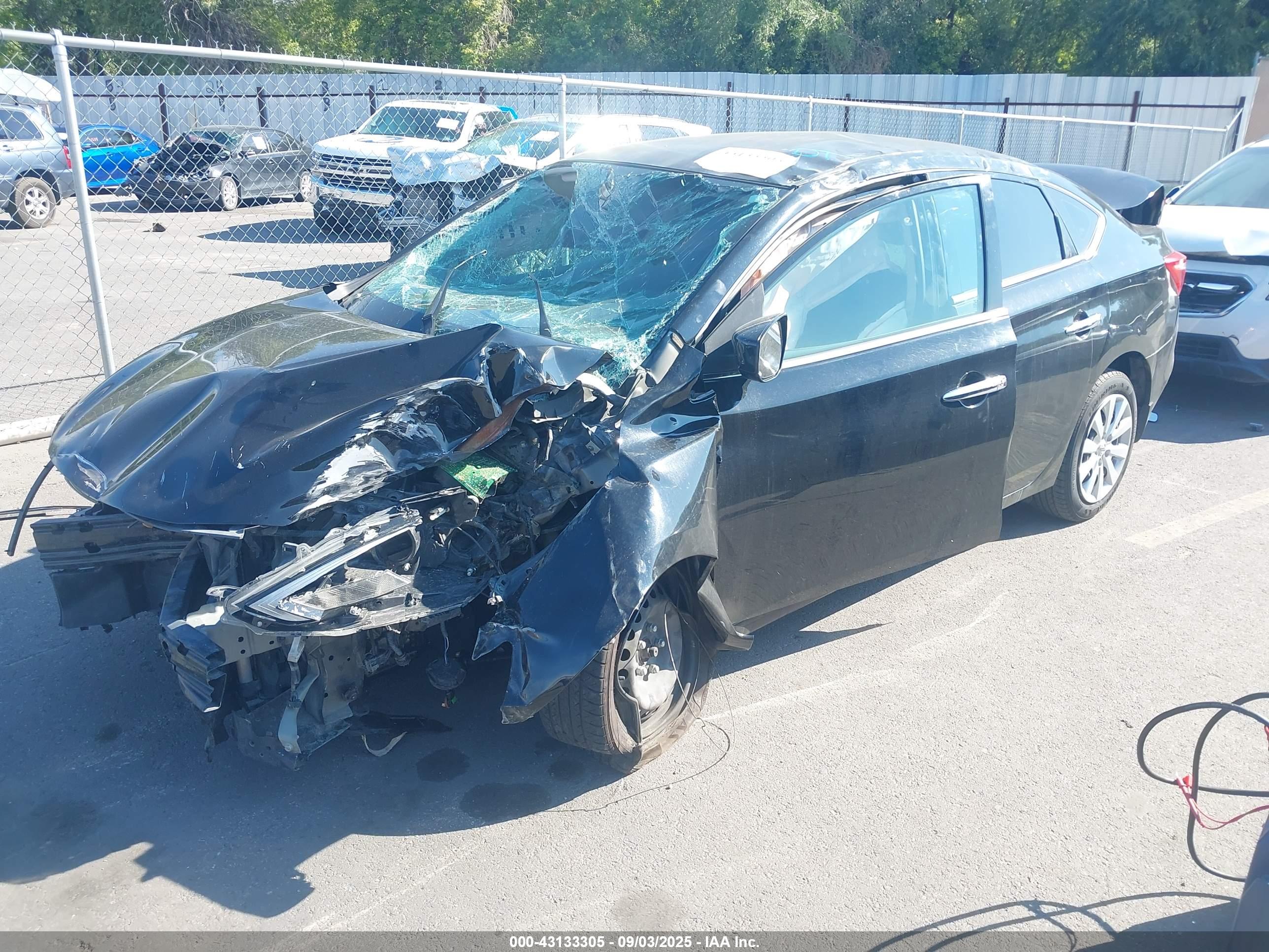 NISSAN SENTRA image 2
