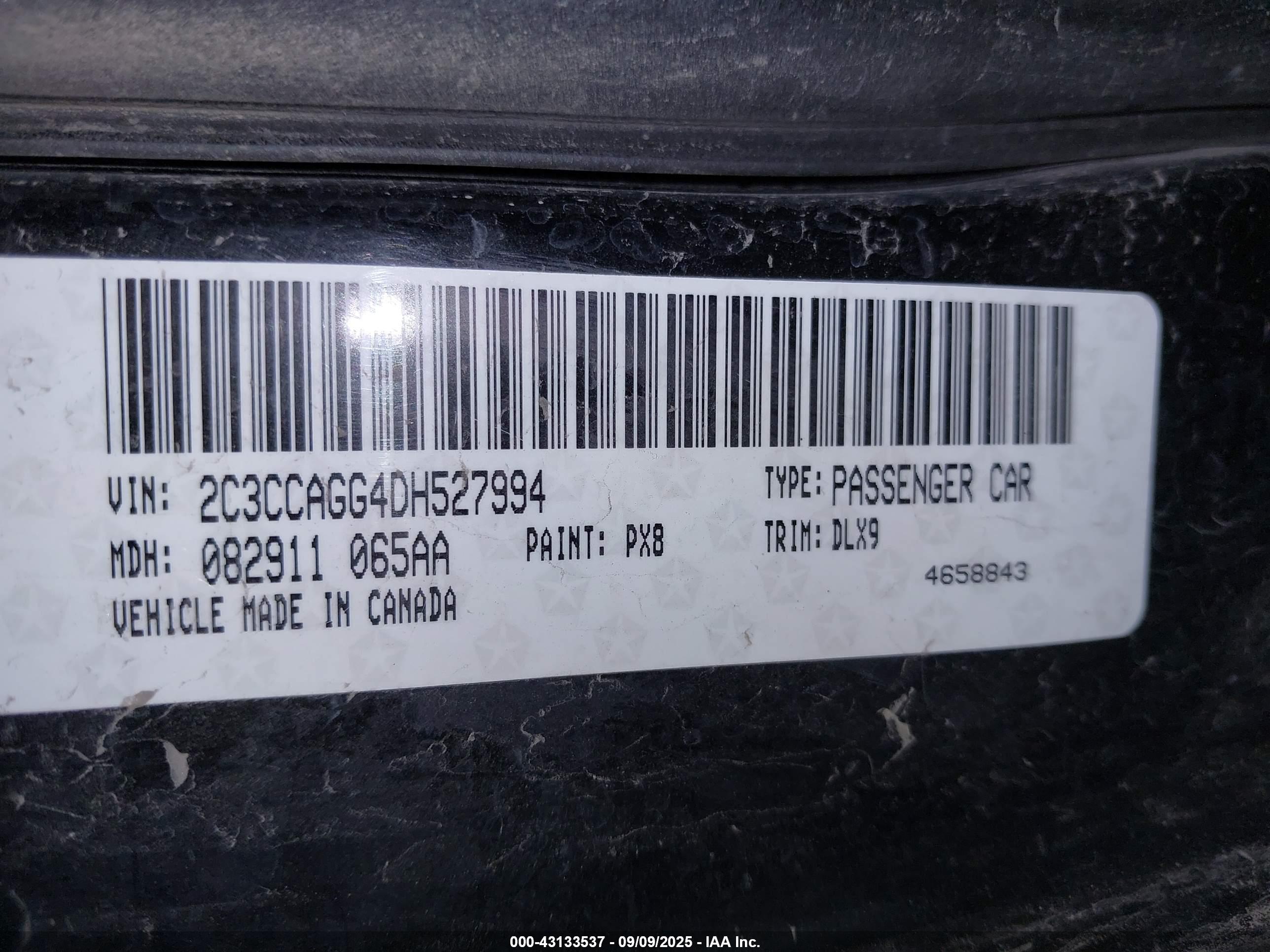 CHRYSLER 300 image 9