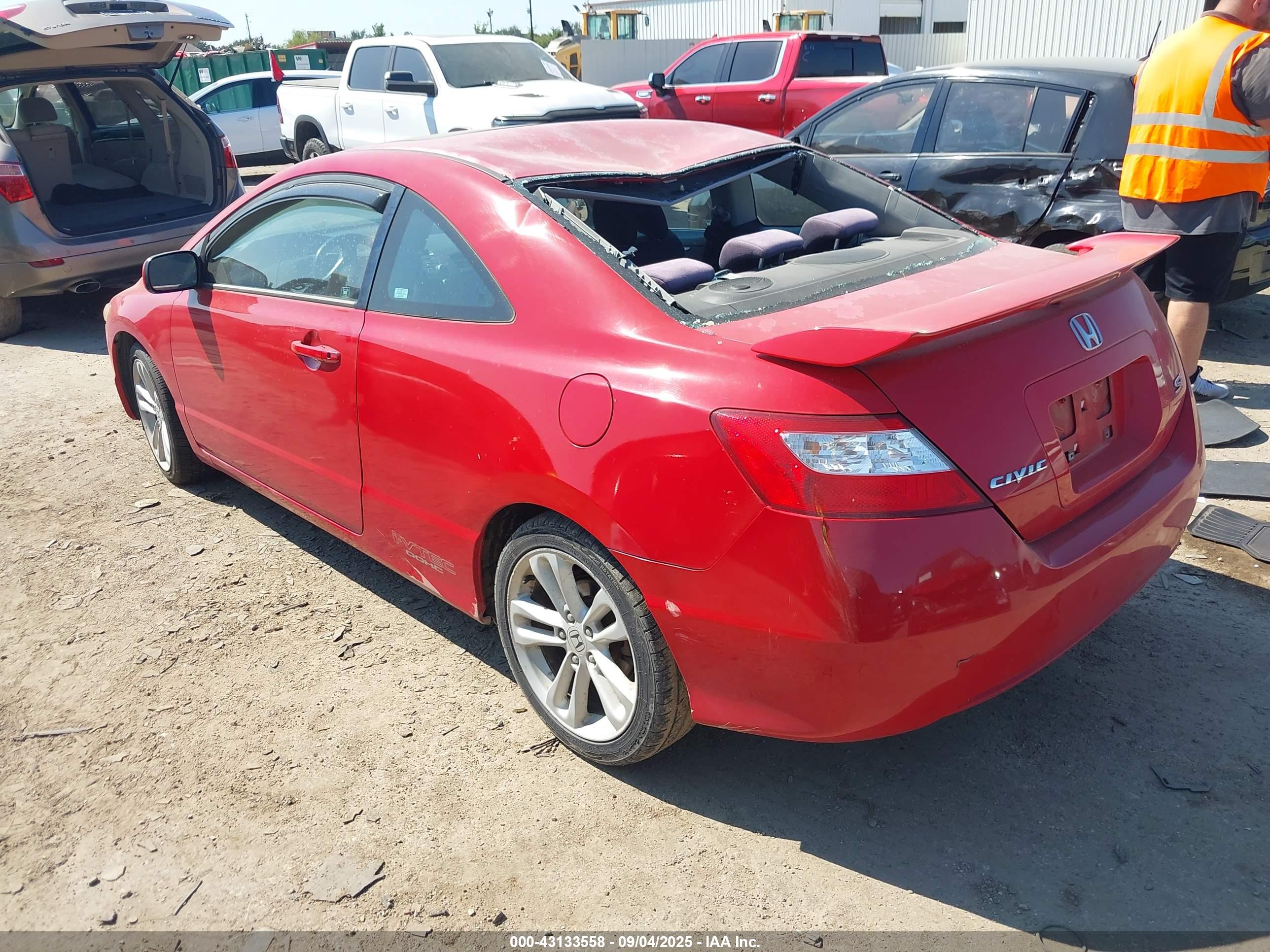 HONDA CIVIC image 3