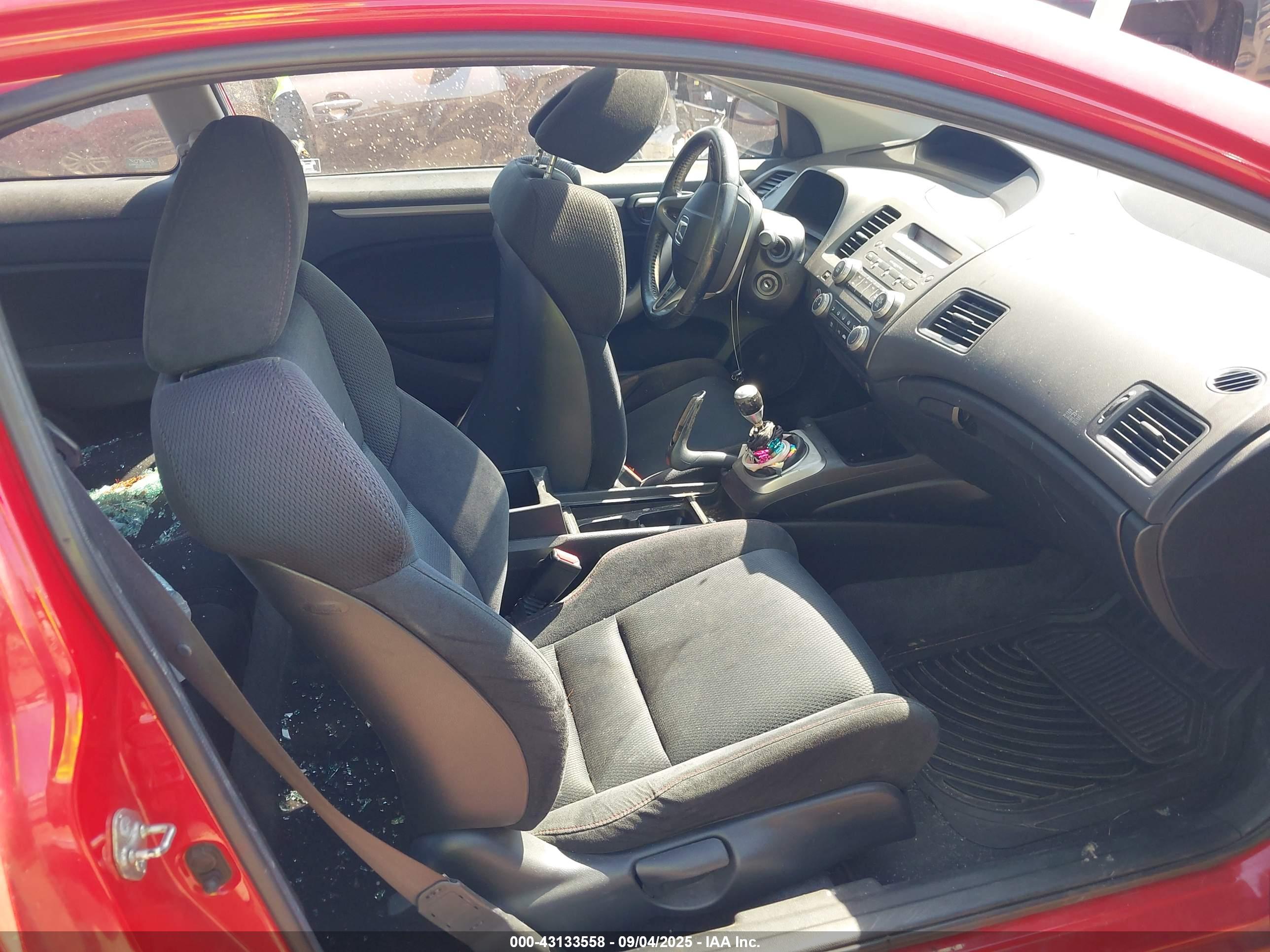 HONDA CIVIC image 5