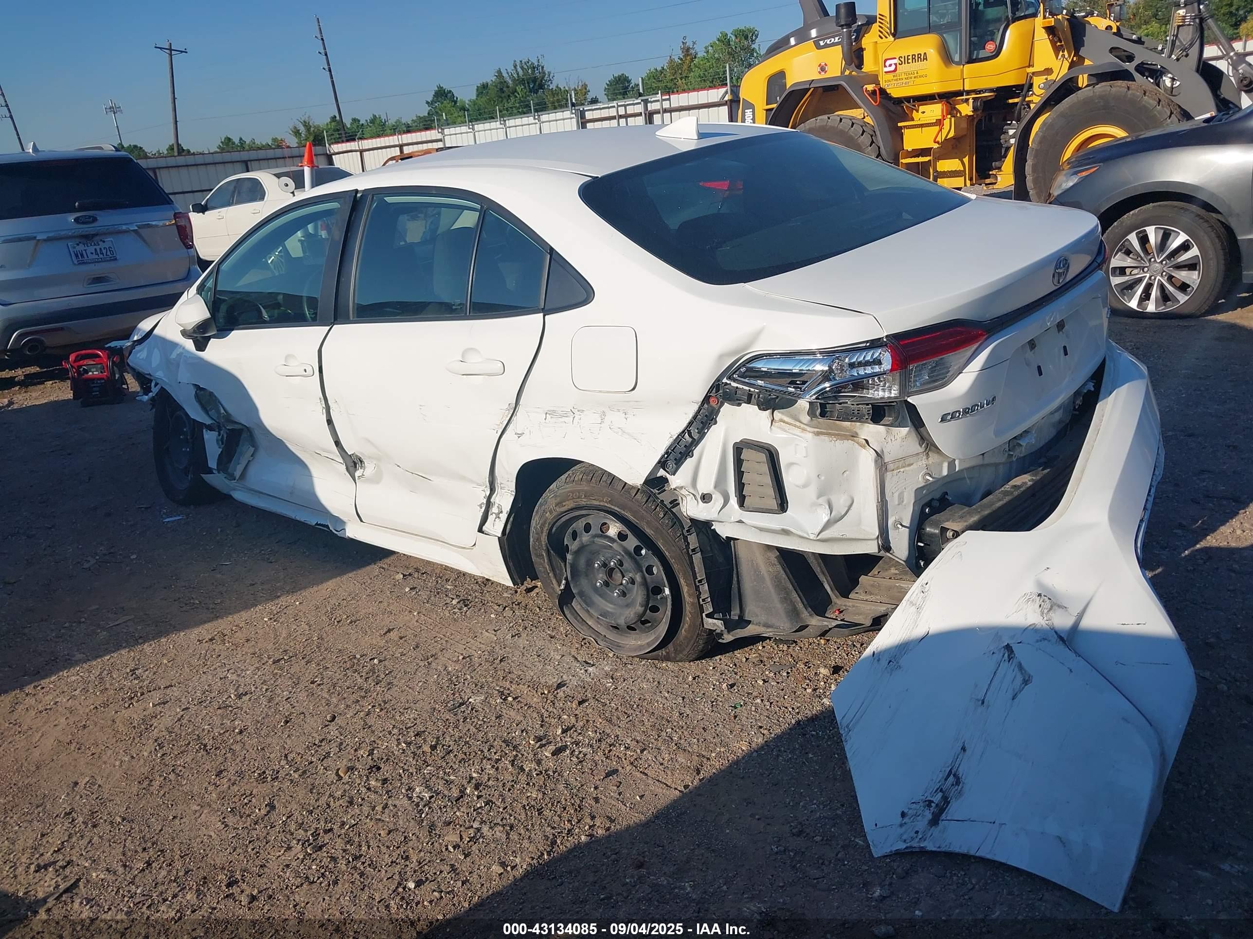 TOYOTA COROLLA image 3