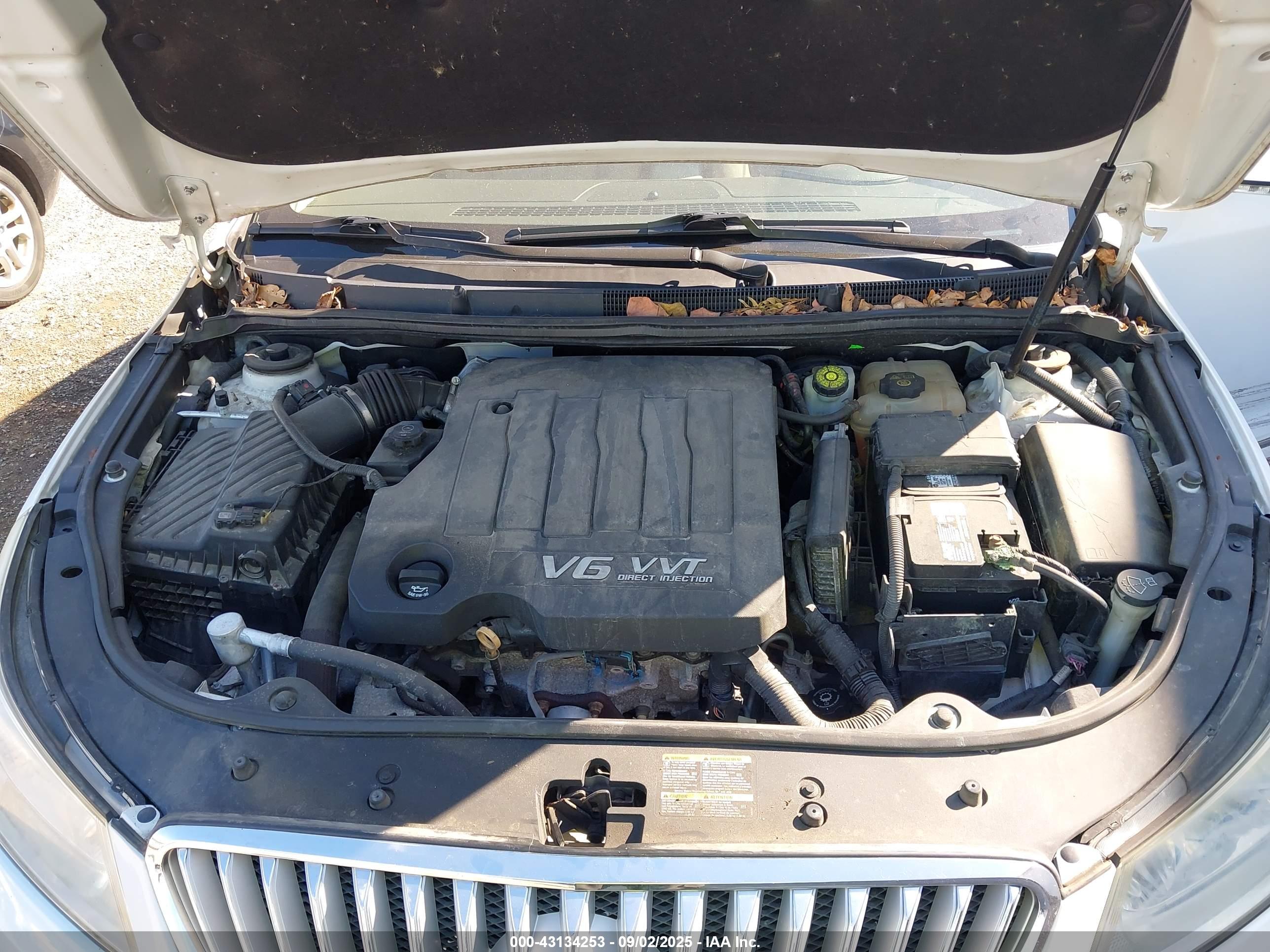 BUICK LACROSSE image 10