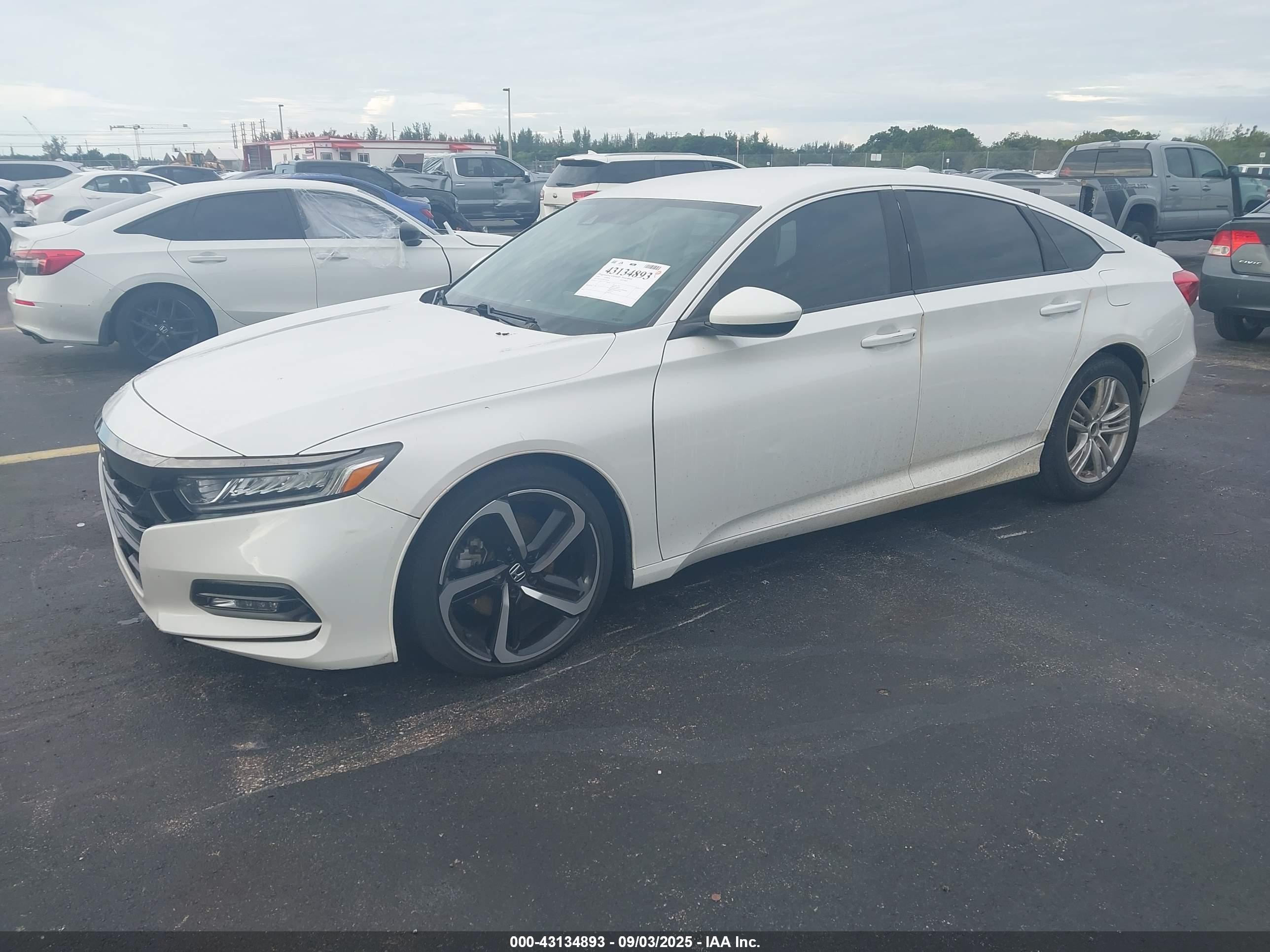 HONDA ACCORD image 2