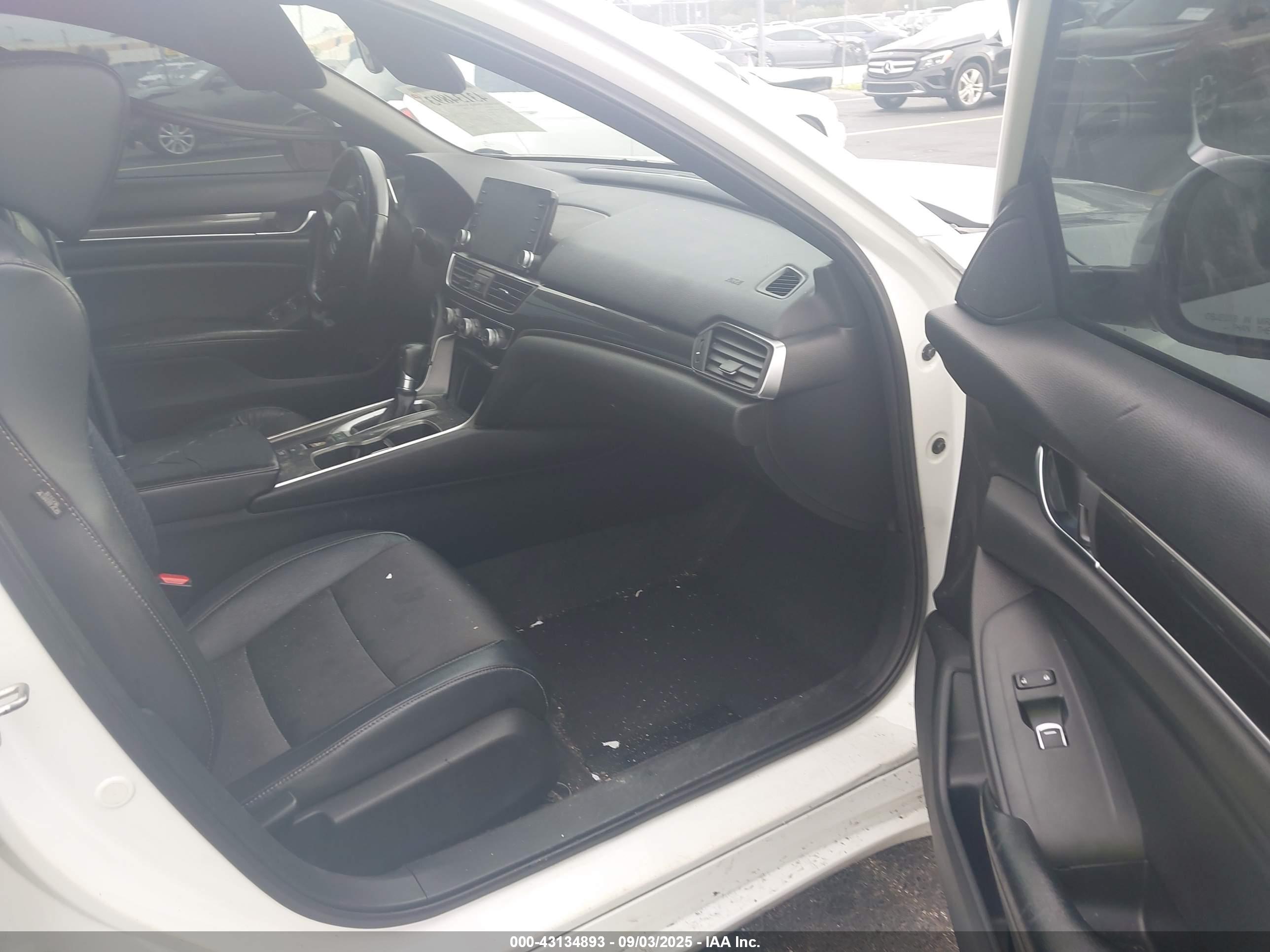 HONDA ACCORD image 5