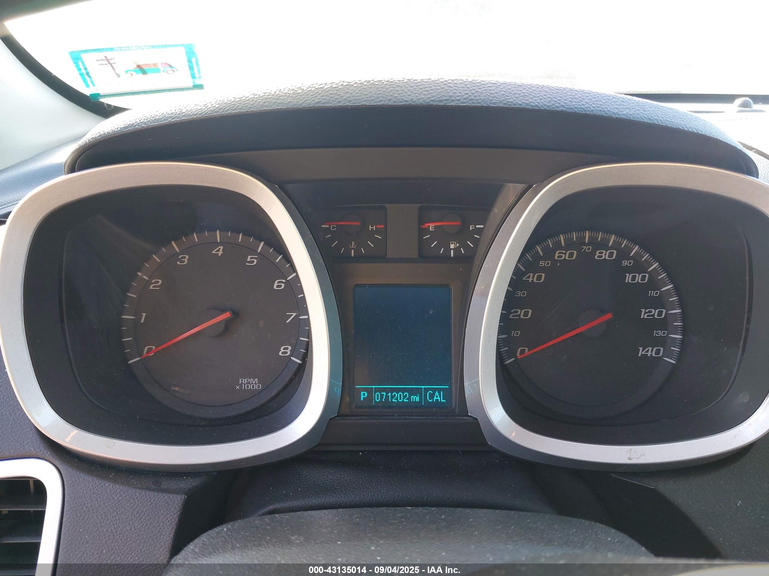 CHEVROLET EQUINOX image 7