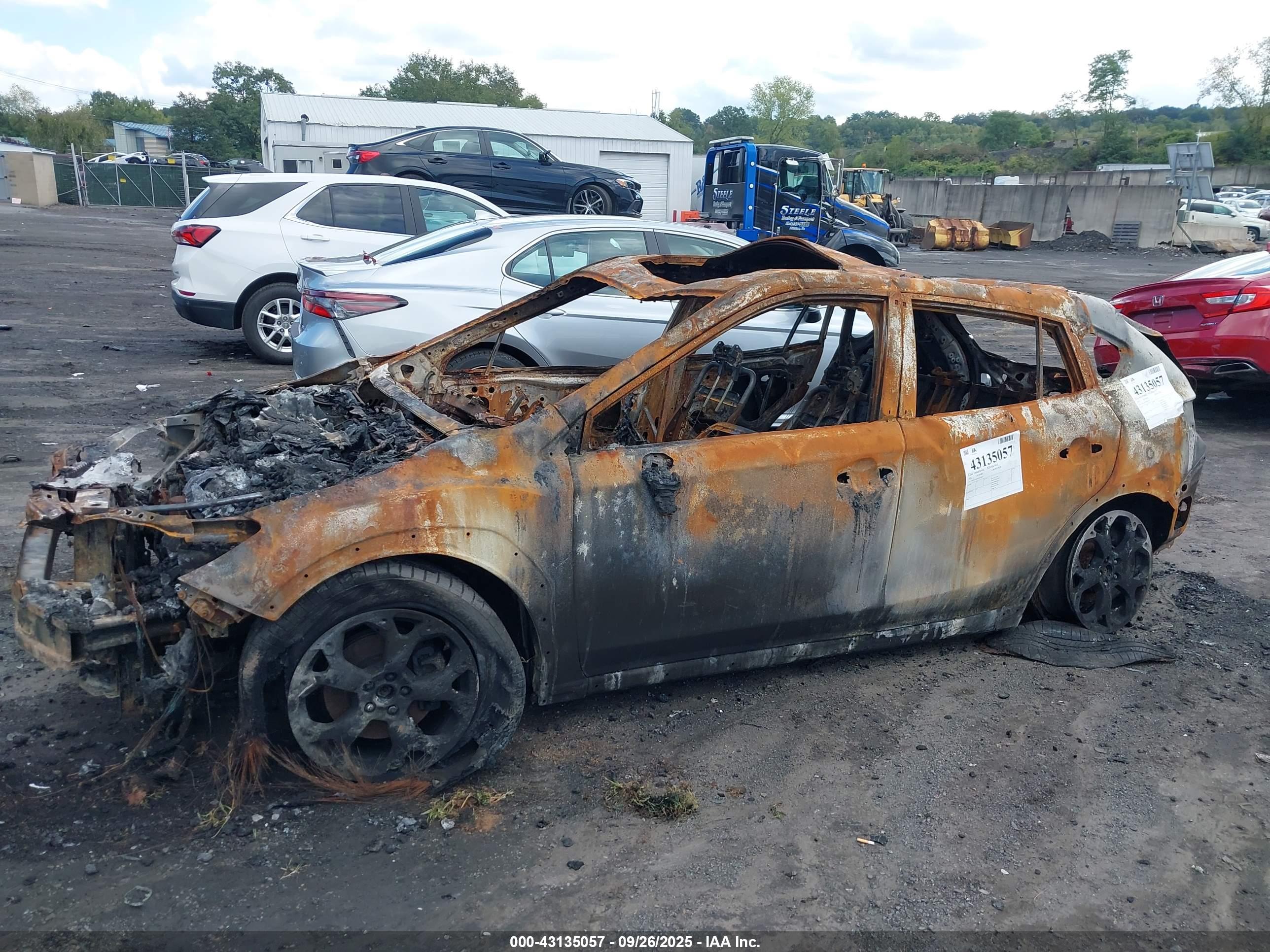 SUBARU CROSSTREK image 6