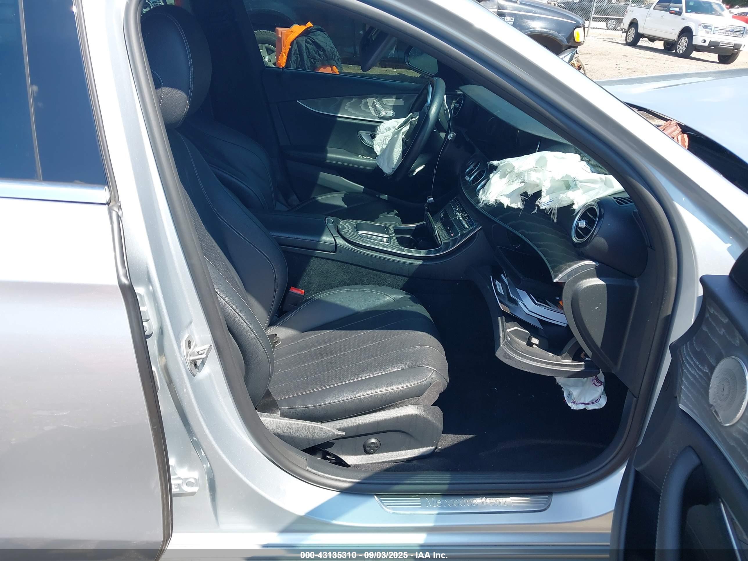 MERCEDES-BENZ E image 5