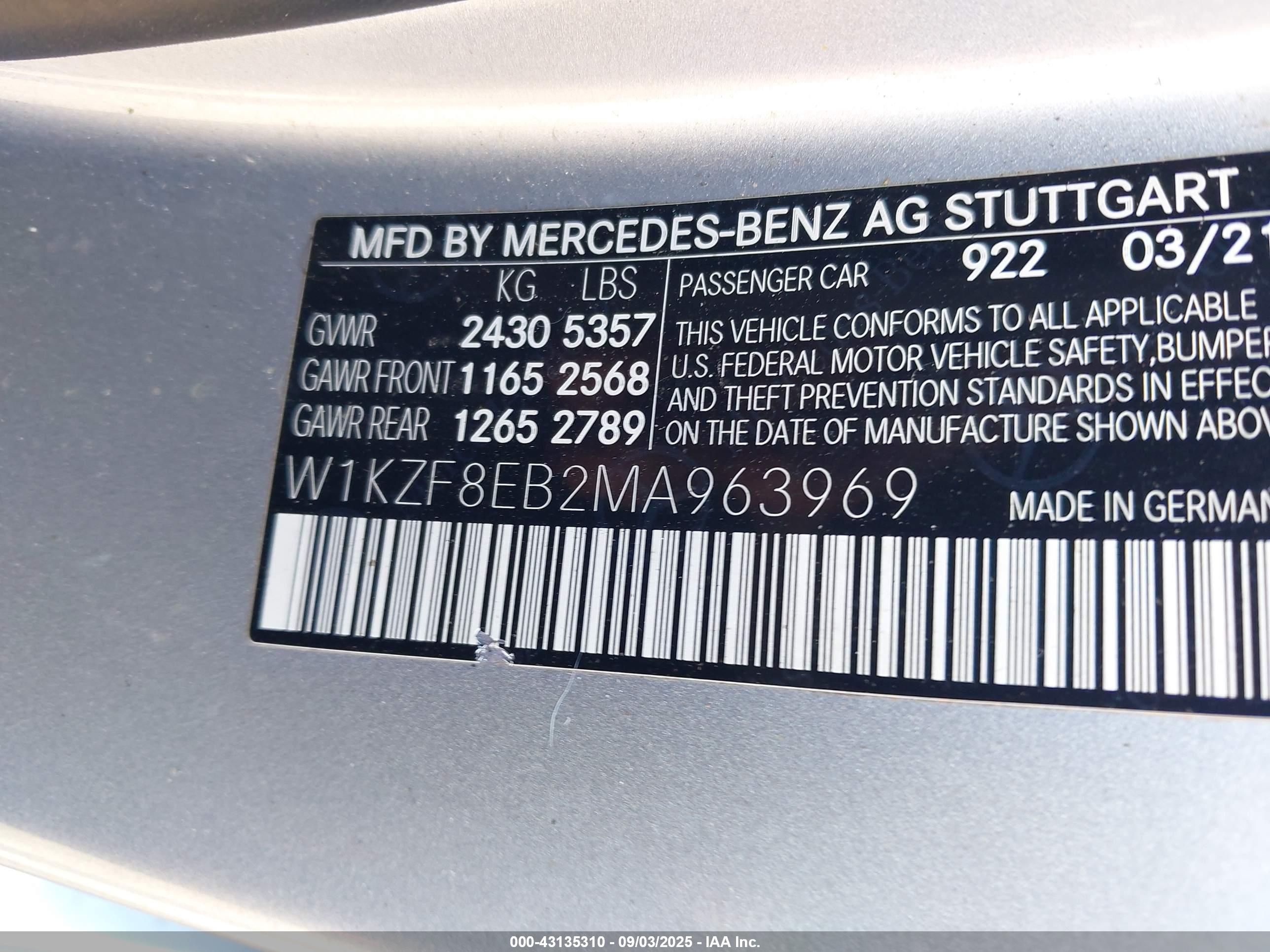 MERCEDES-BENZ E image 9