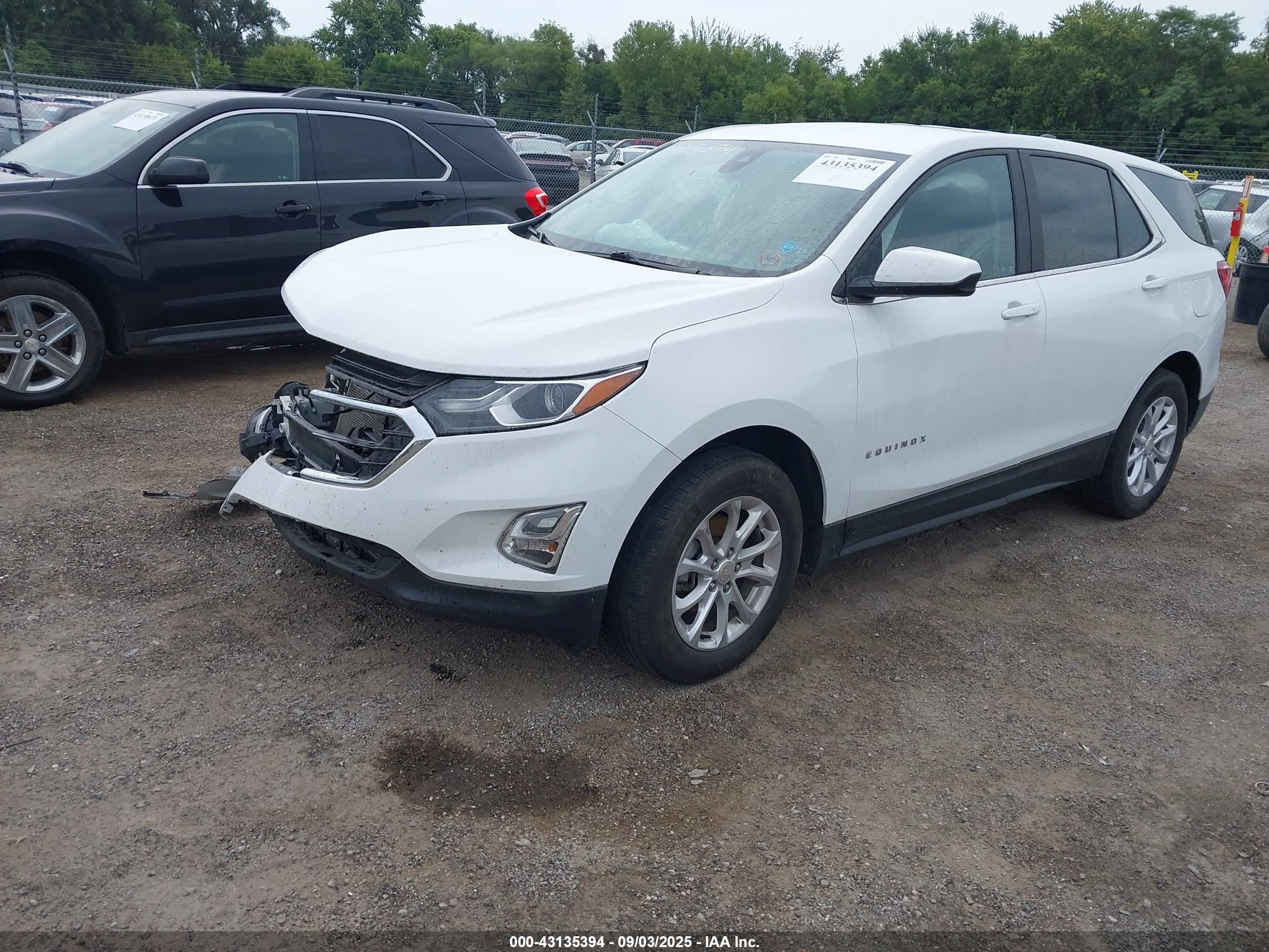 CHEVROLET EQUINOX image 2