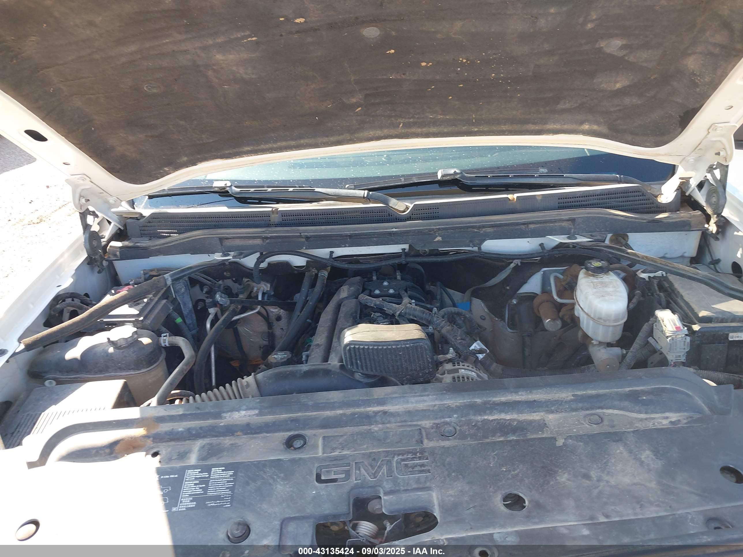 GMC SIERRA image 10