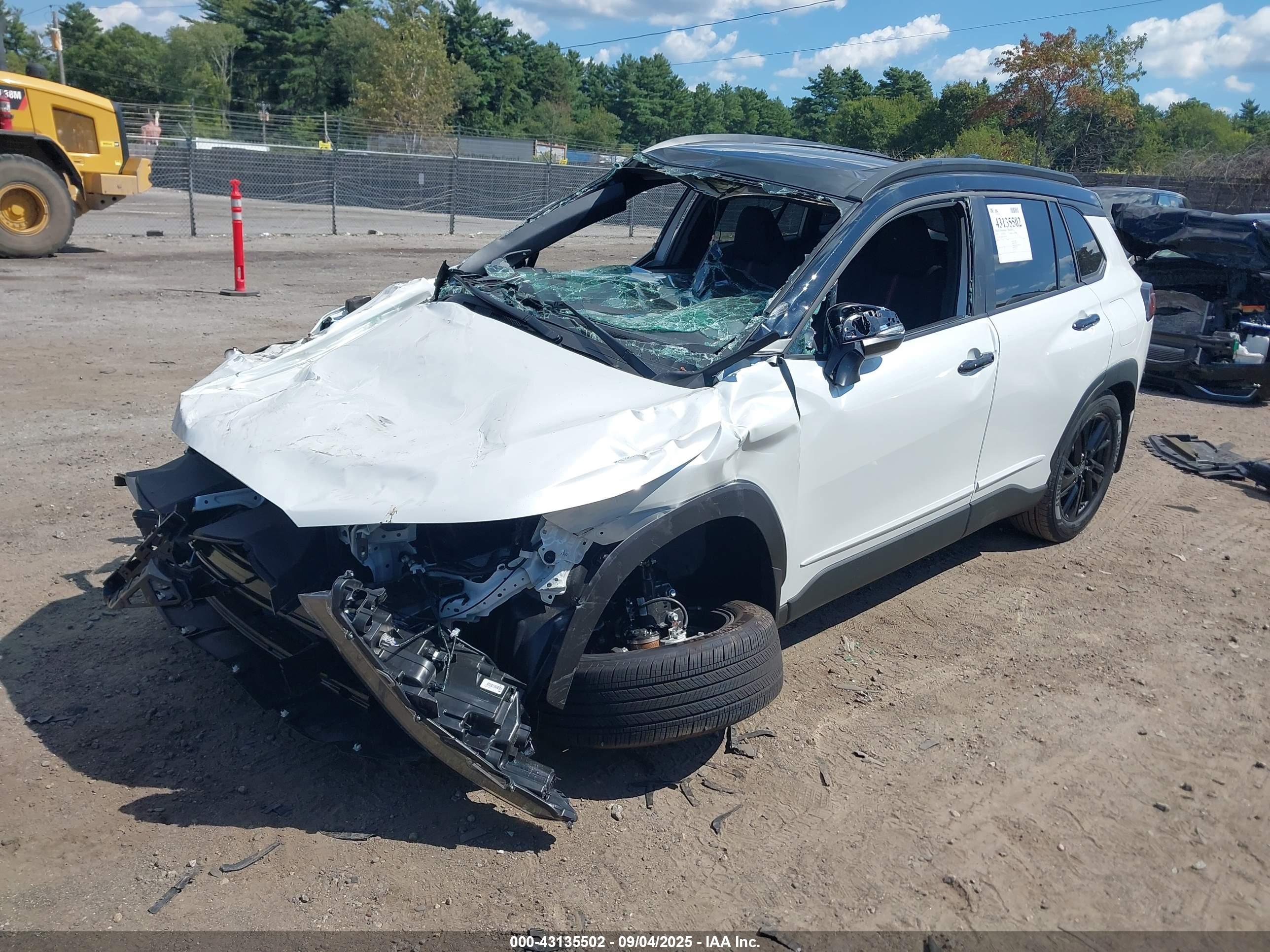 TOYOTA COROLLA image 2