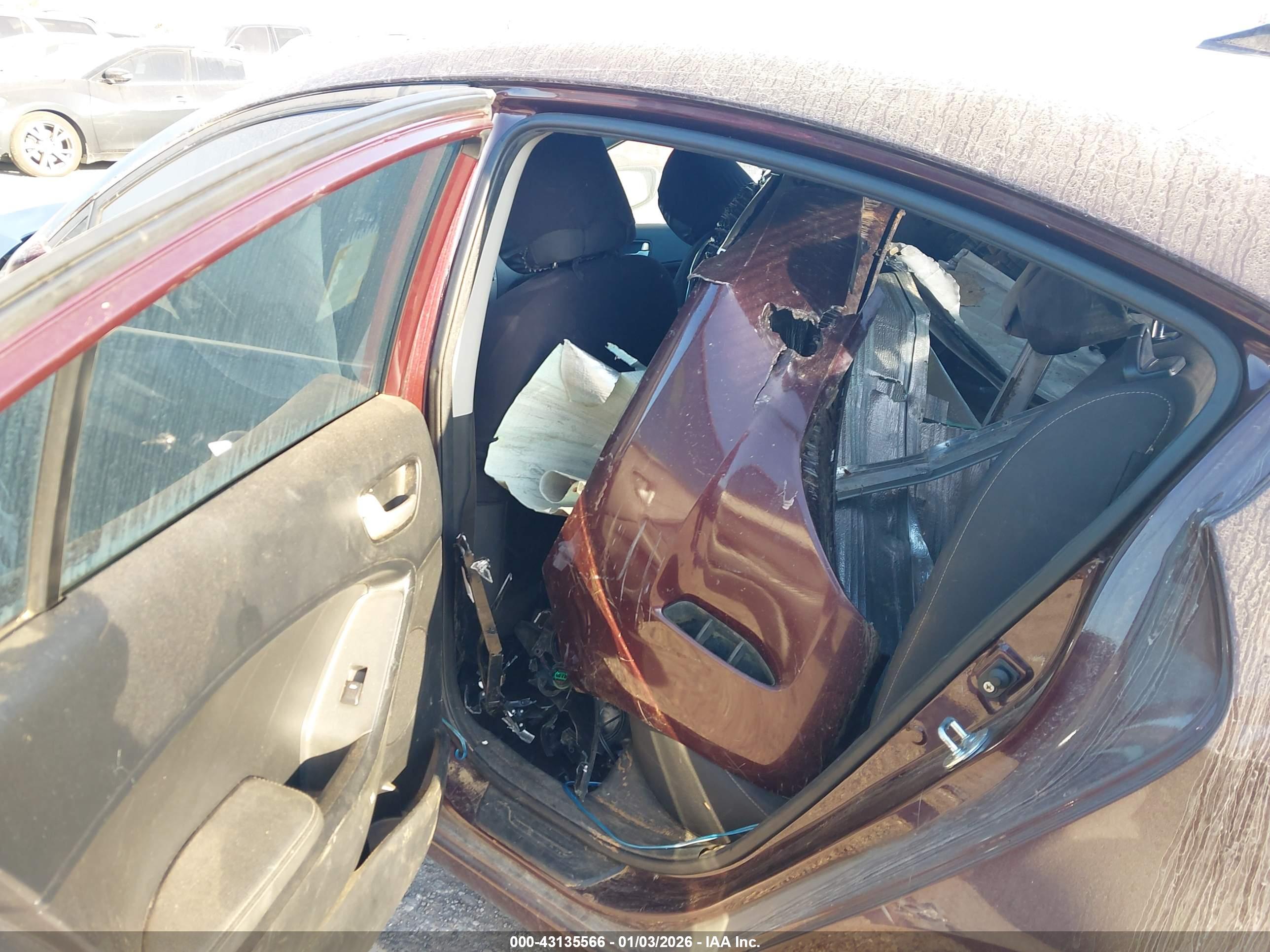 KIA FORTE image 8