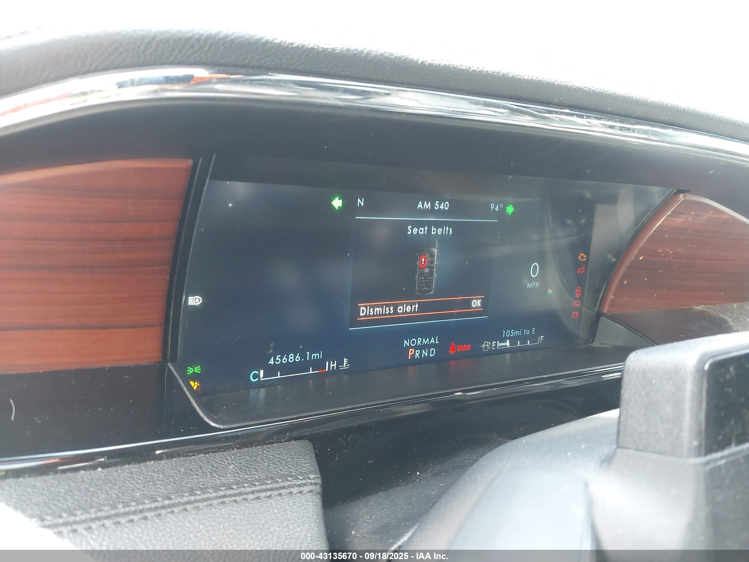 LINCOLN NAVIGATOR image 7