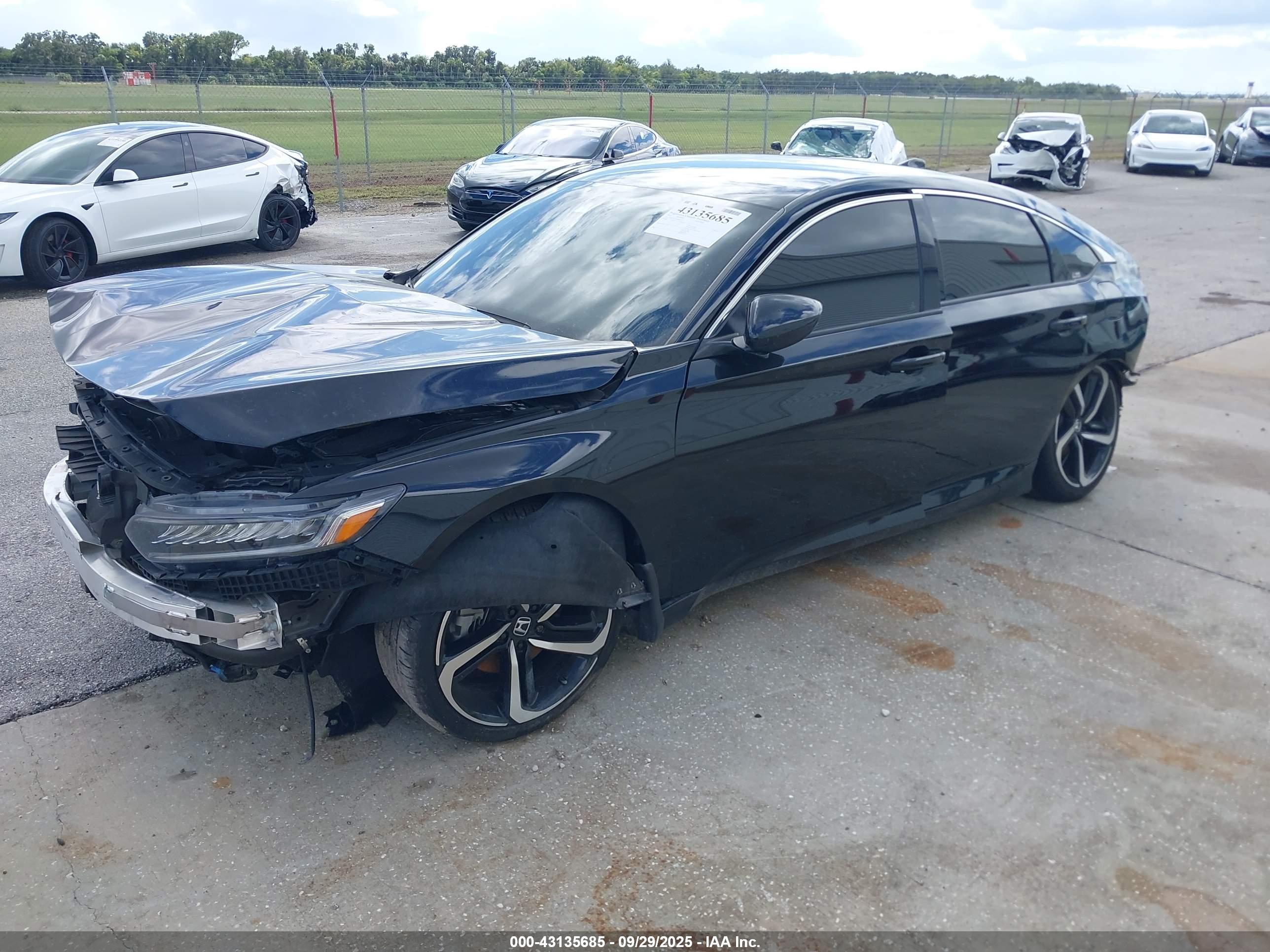 HONDA ACCORD image 2