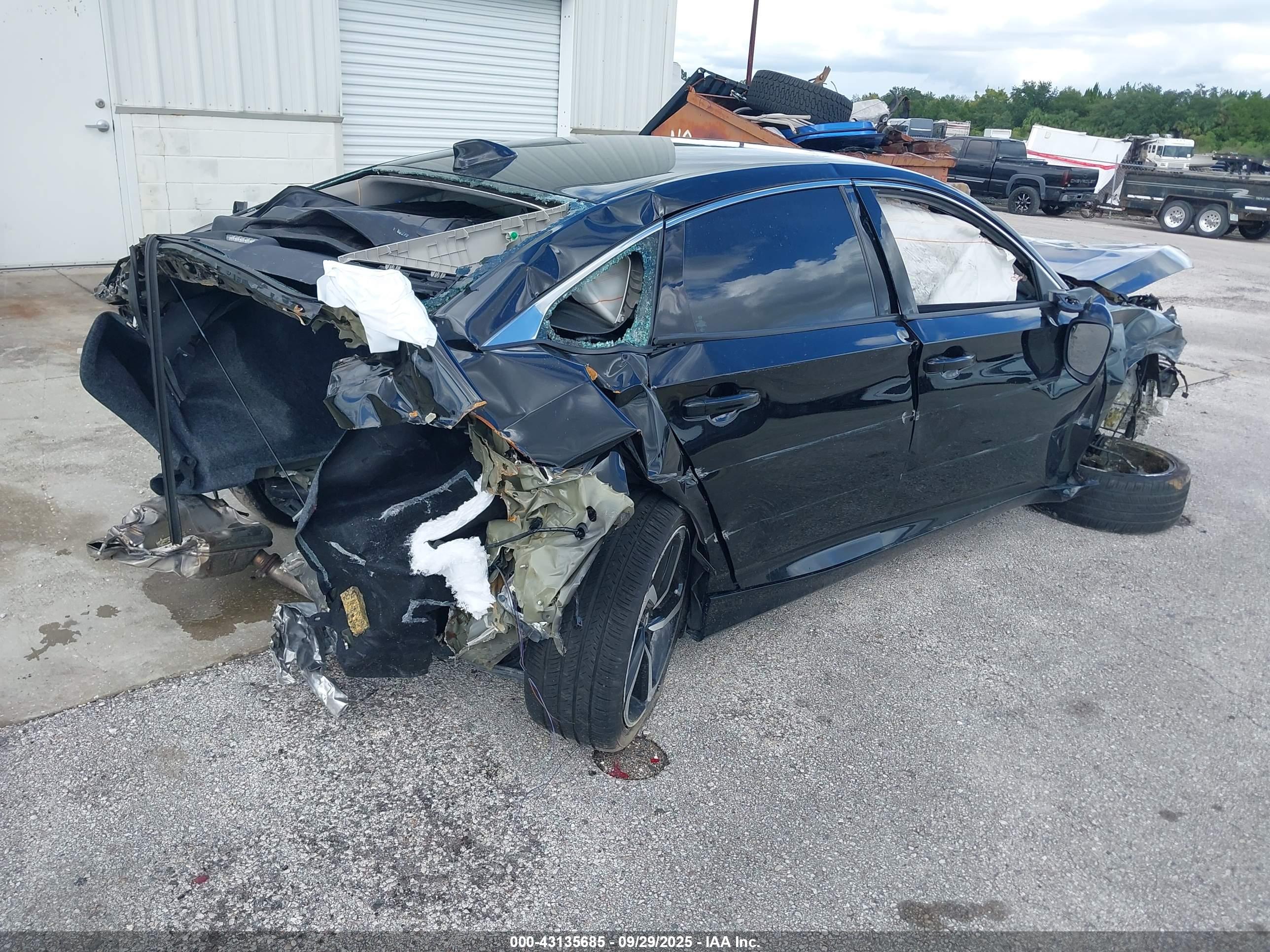 HONDA ACCORD image 4
