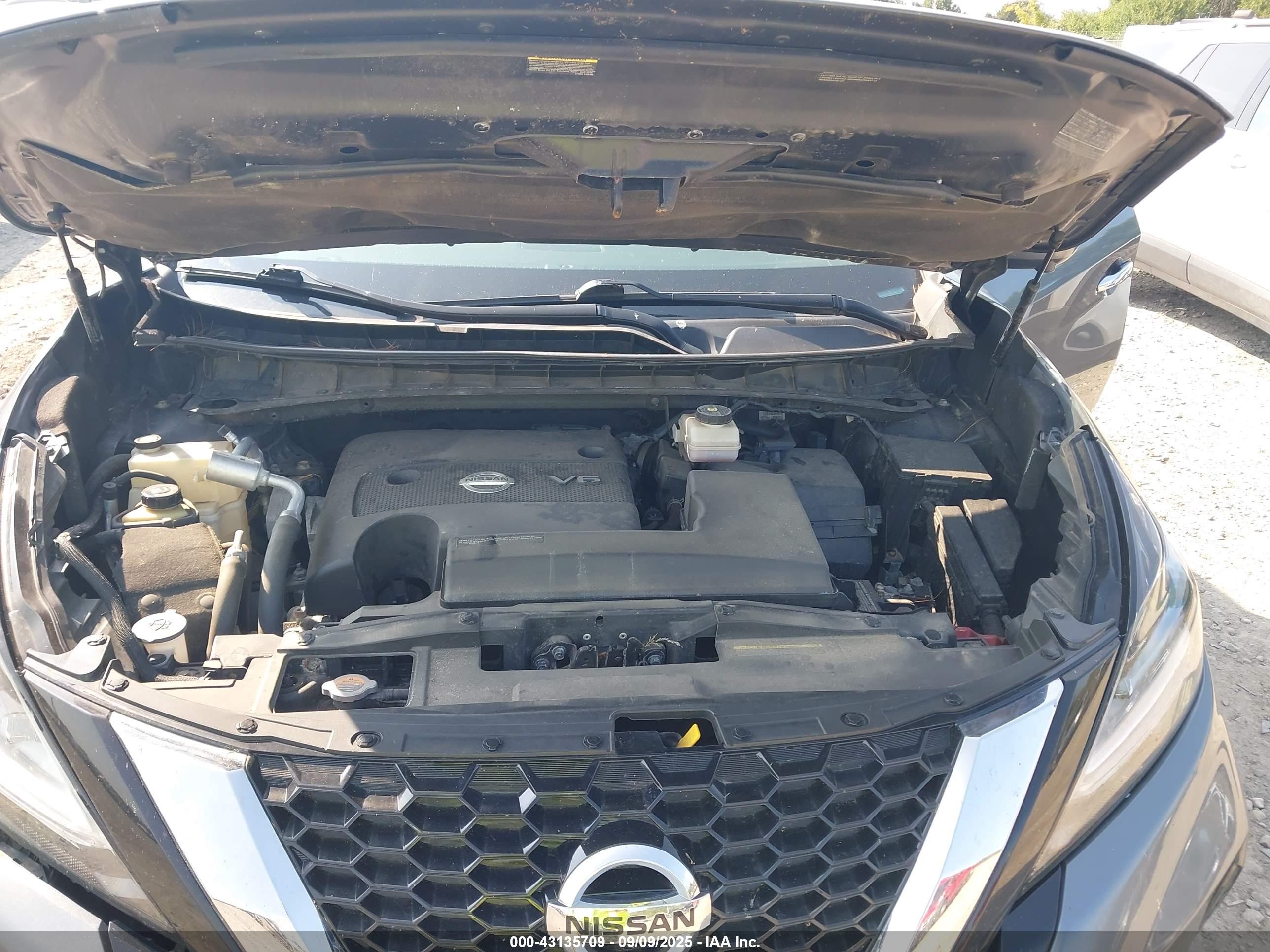 NISSAN MURANO image 10
