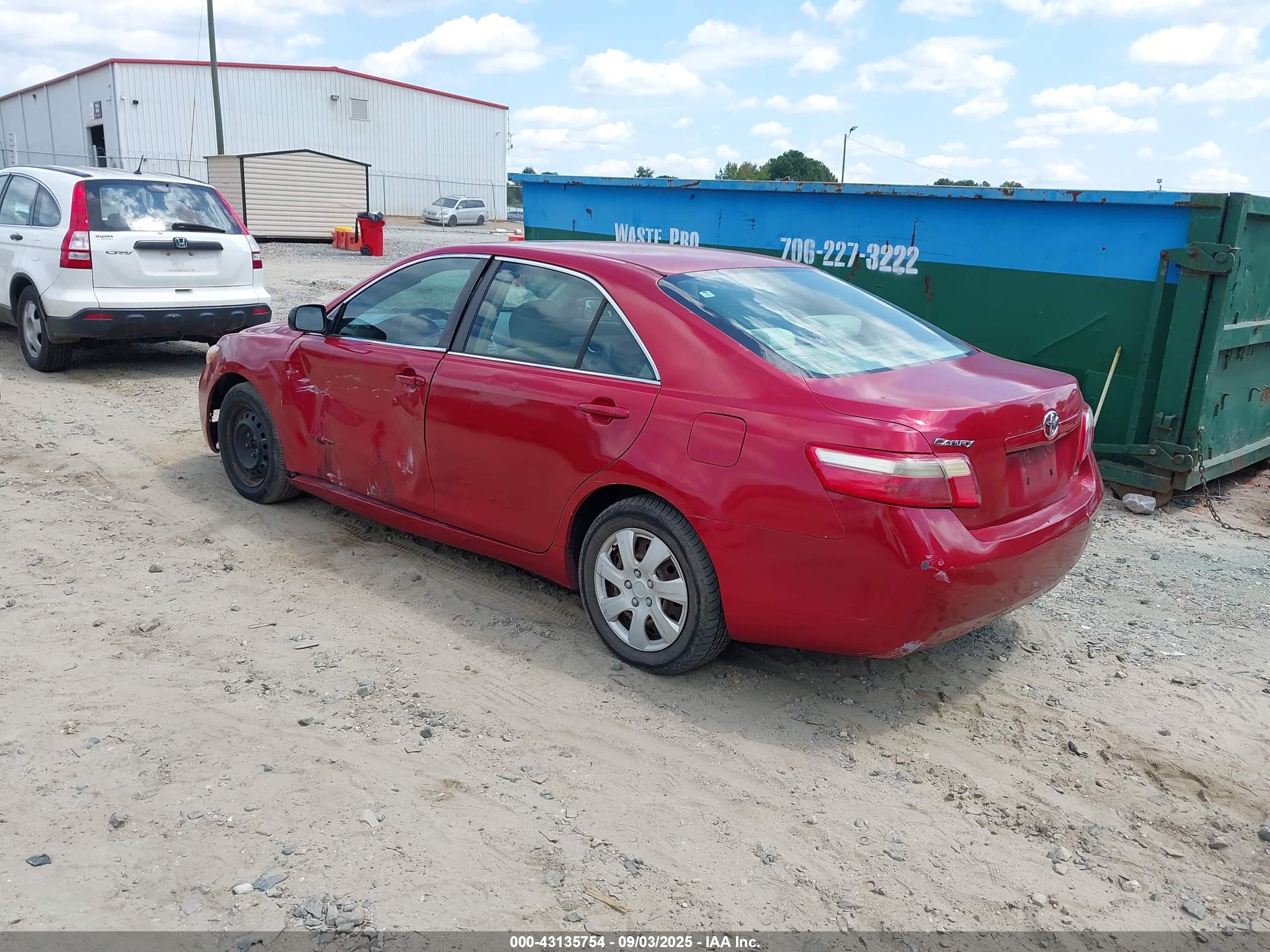 TOYOTA CAMRY image 3