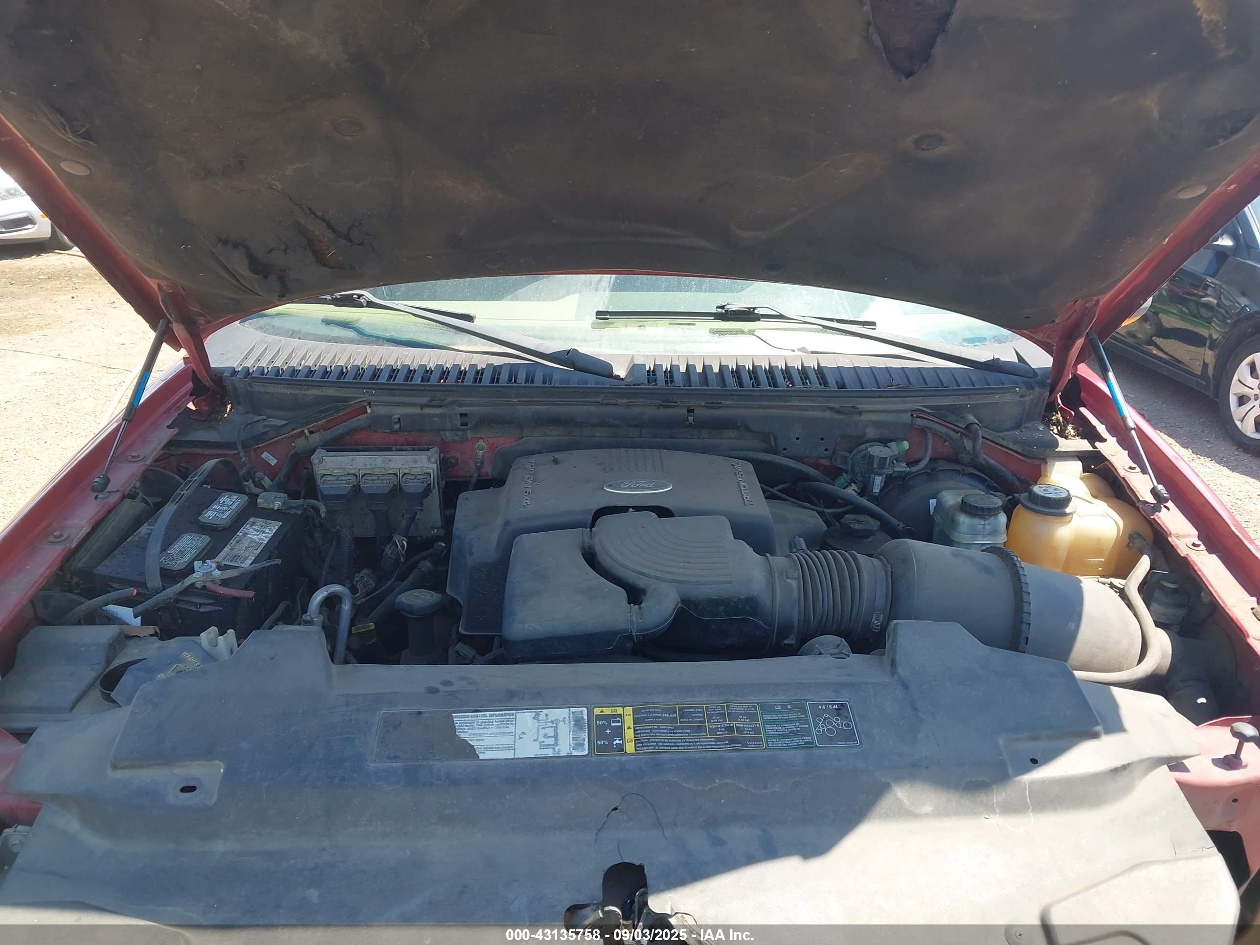 FORD EXPEDITION image 10