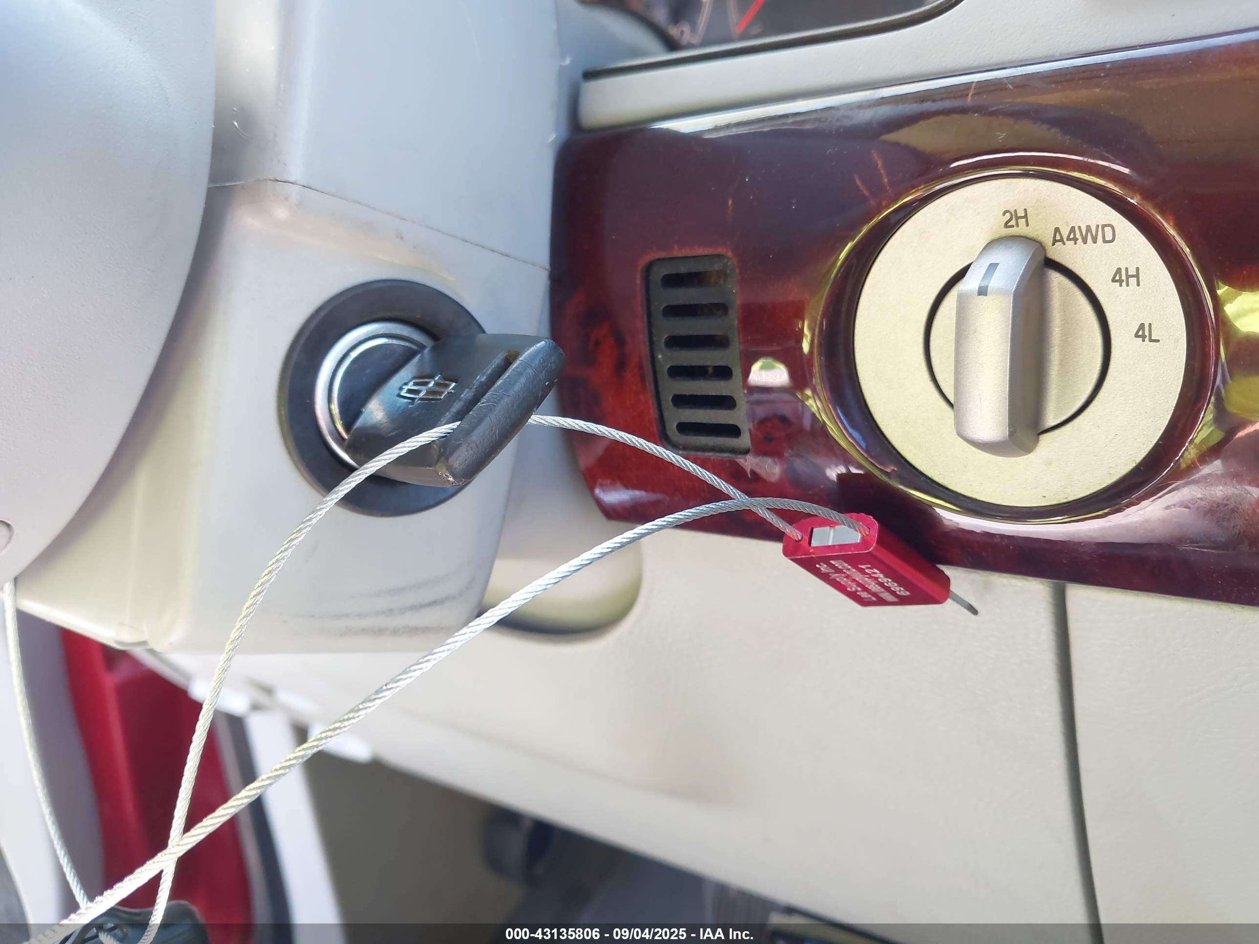 LINCOLN NAVIGATOR image 11