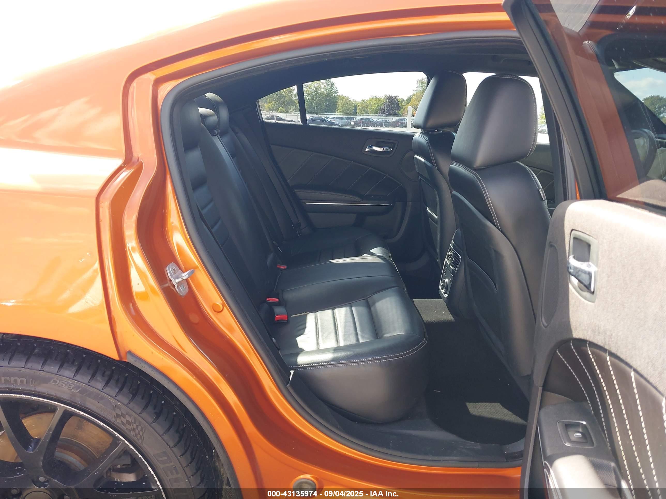 DODGE CHARGER image 8