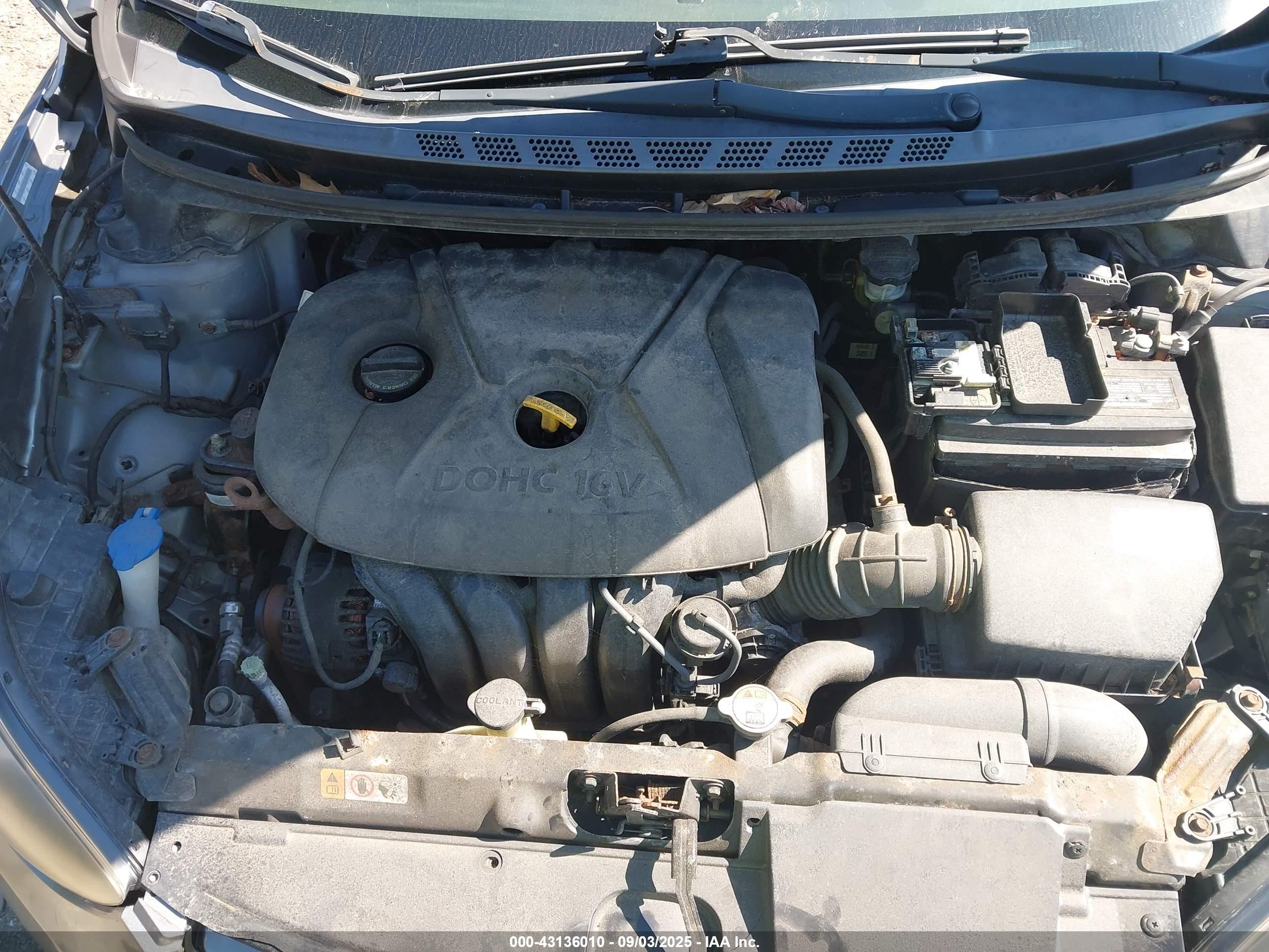 HYUNDAI ELANTRA image 10