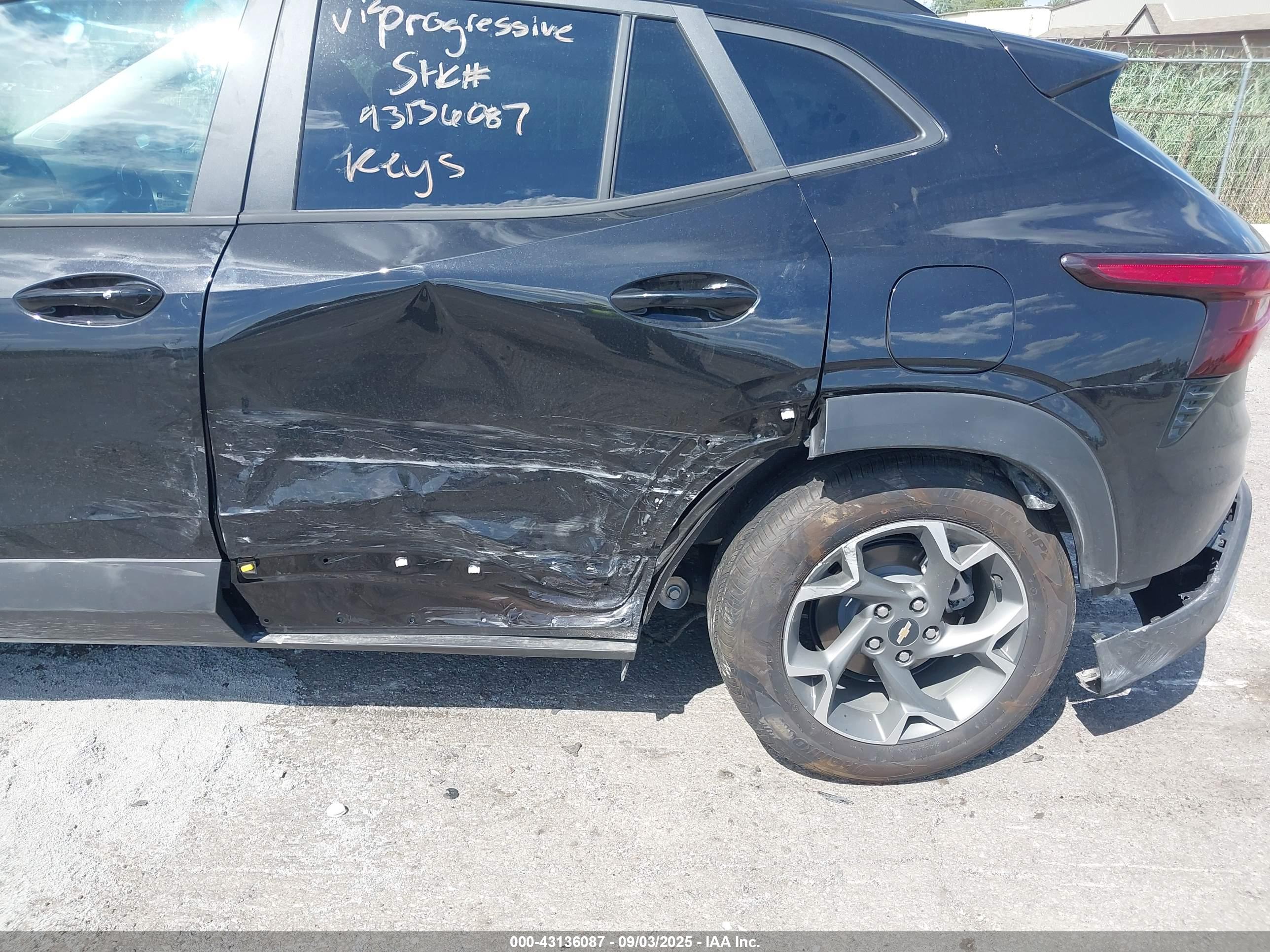 CHEVROLET TRAX image 6