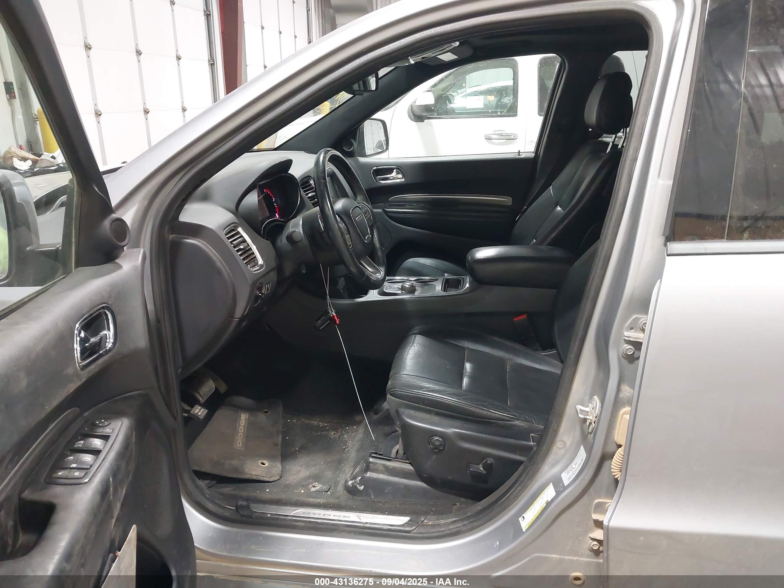 DODGE DURANGO image 5