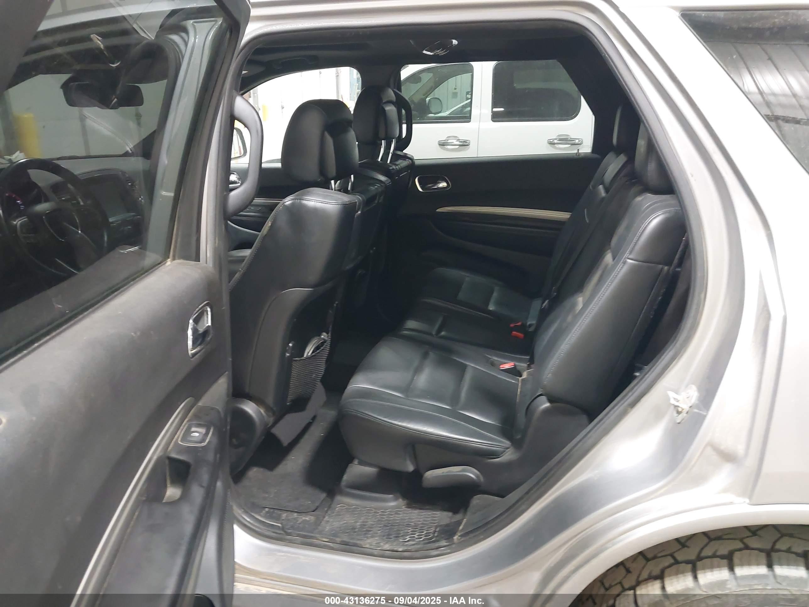 DODGE DURANGO image 8