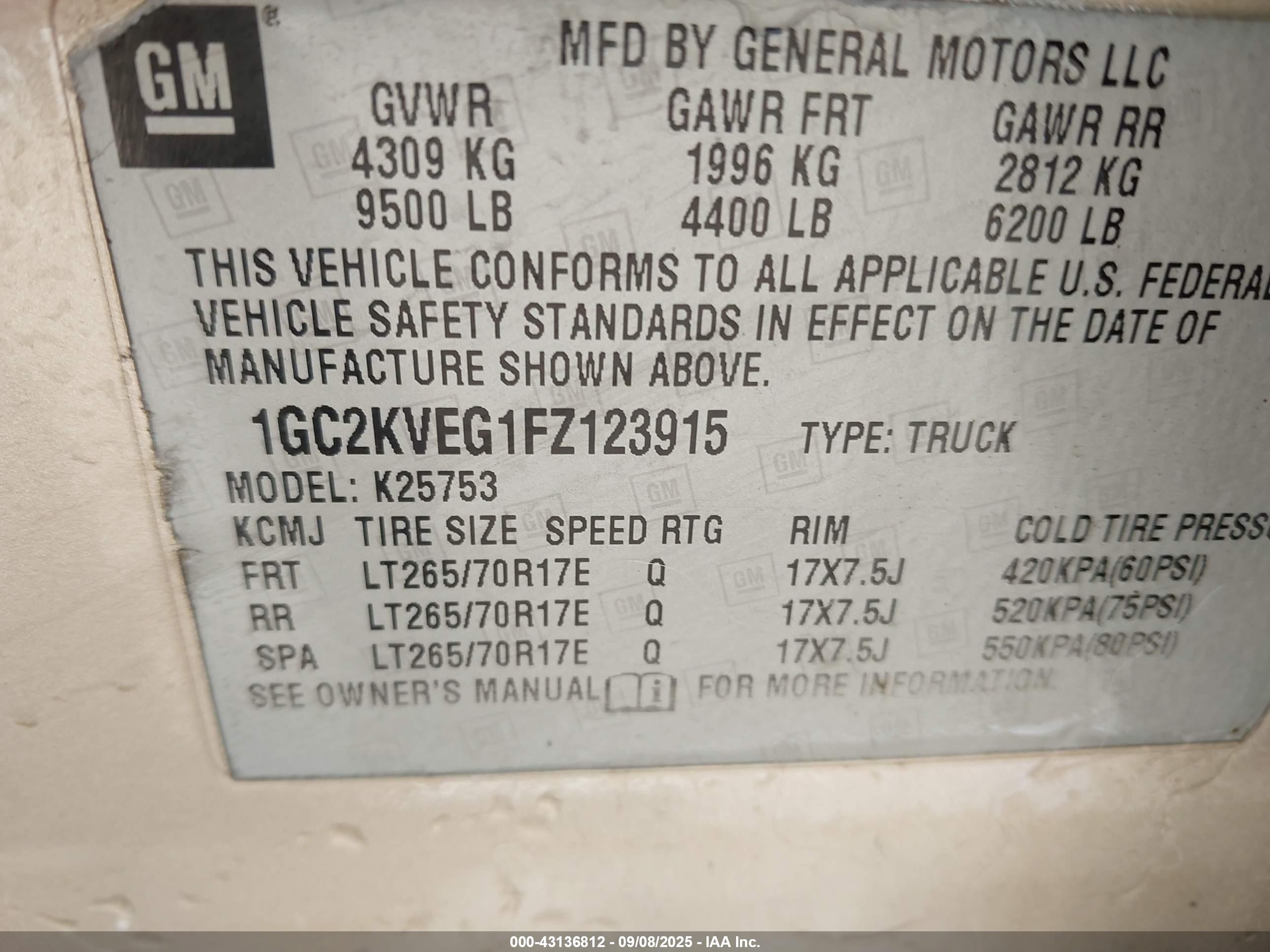 CHEVROLET SILVERADO image 9