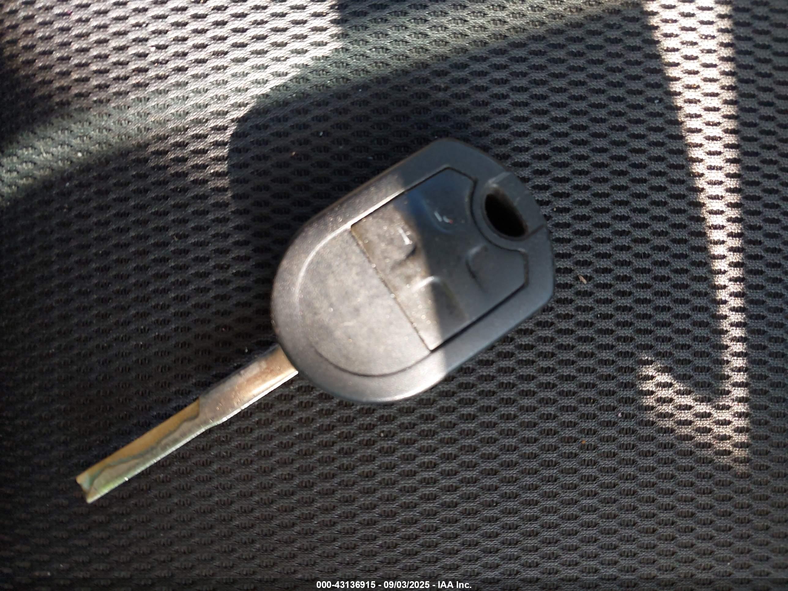 FORD FOCUS image 11