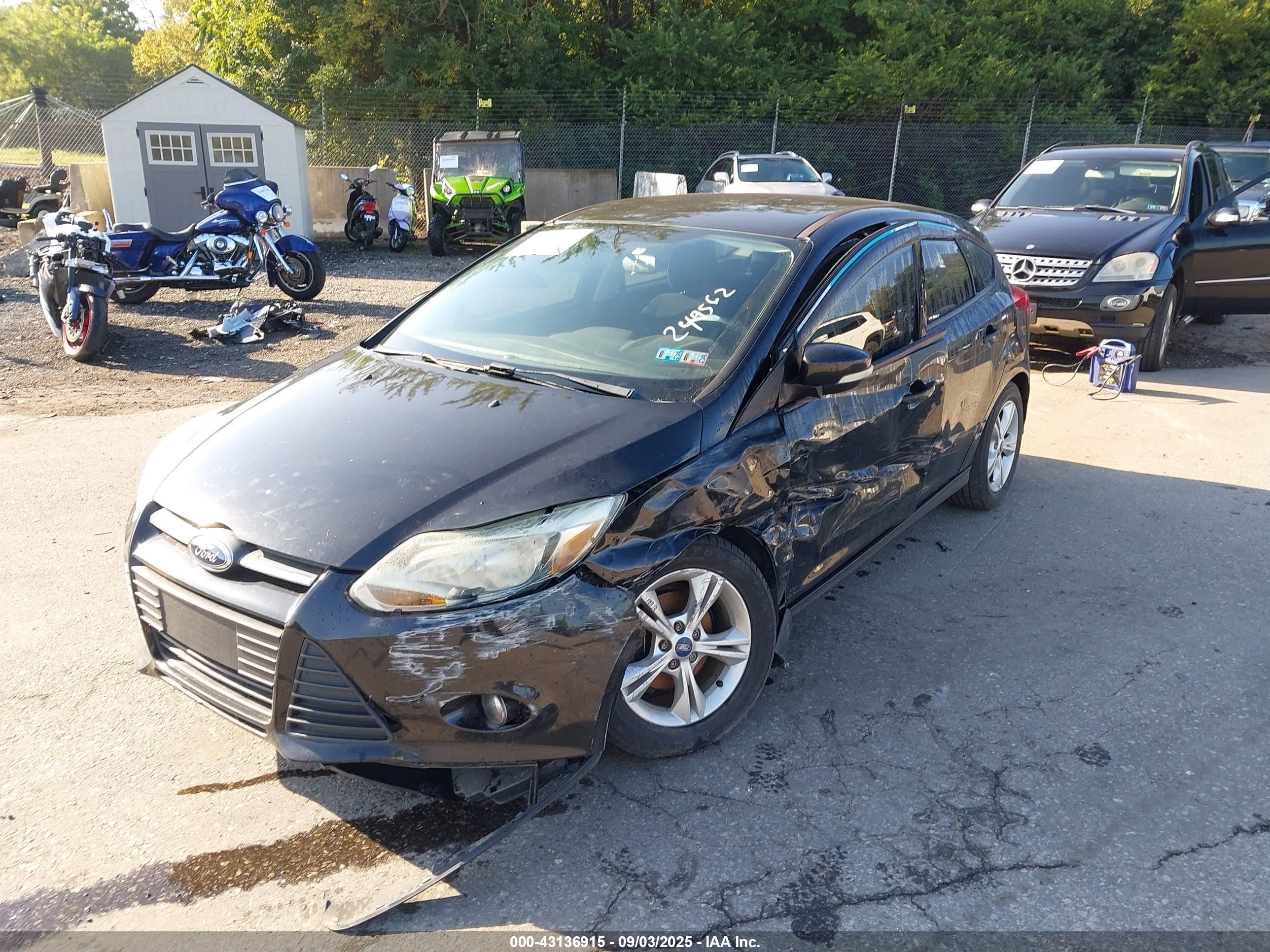FORD FOCUS image 6