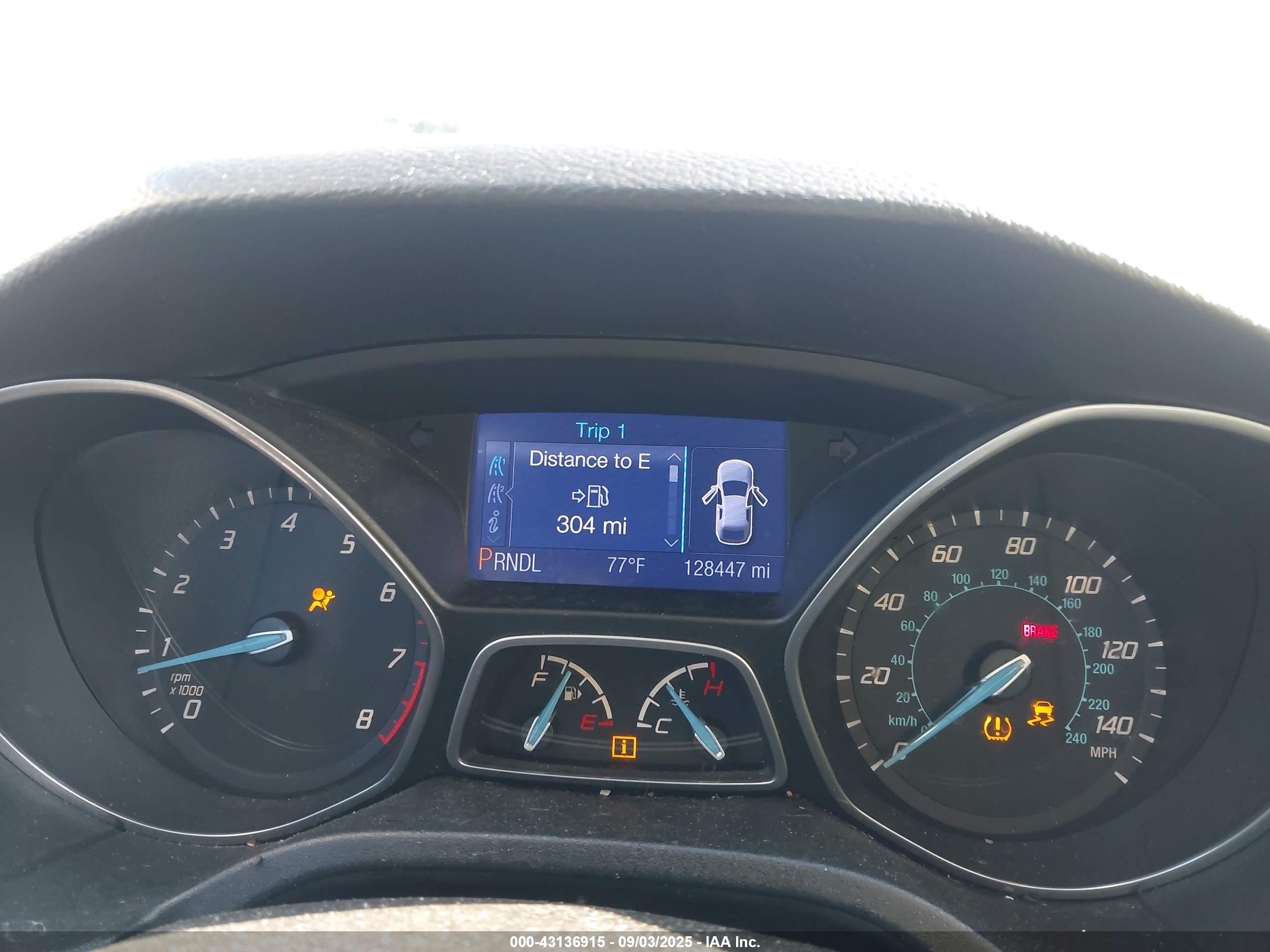 FORD FOCUS image 7