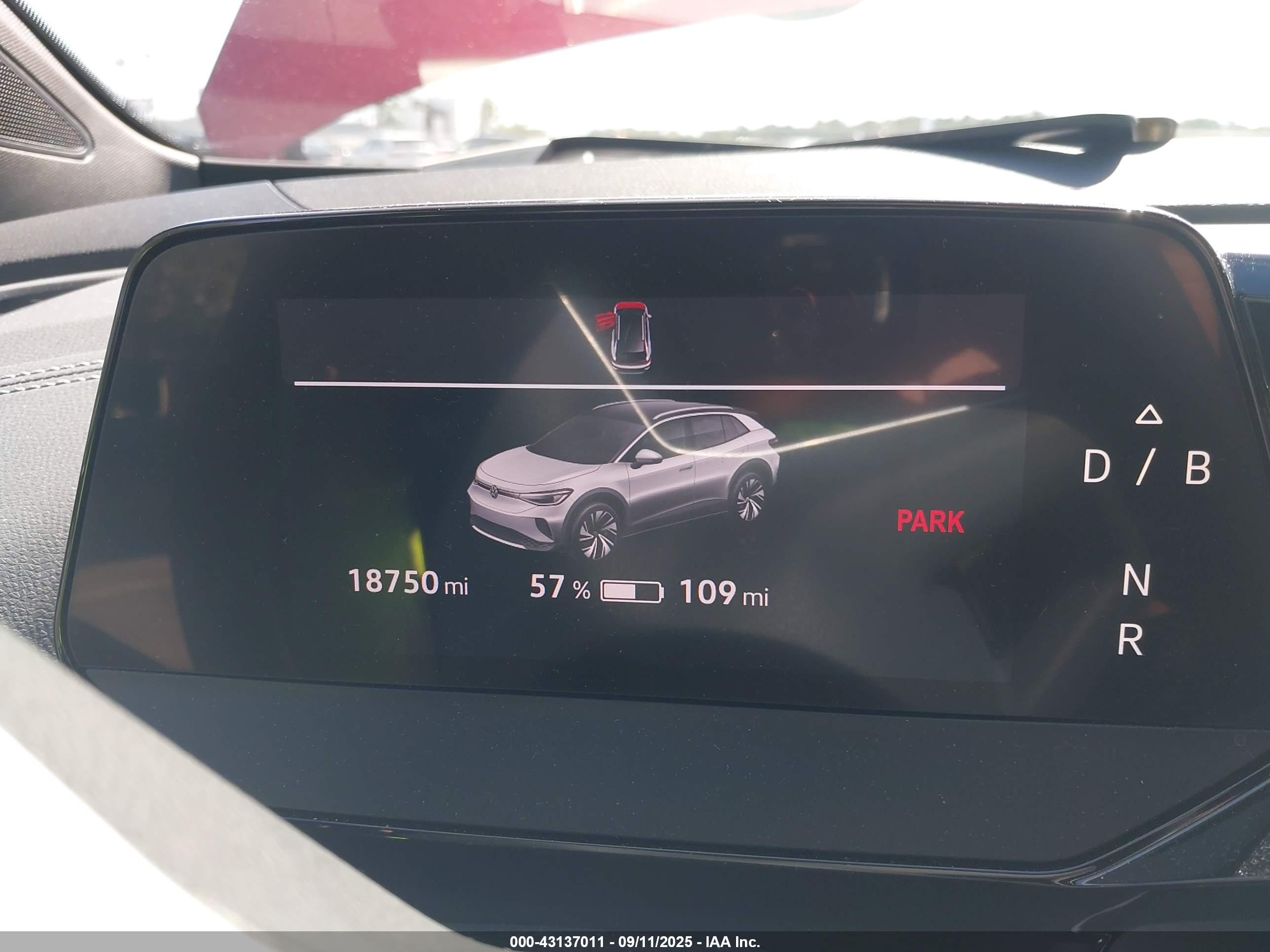 VOLKSWAGEN ID.4 image 7