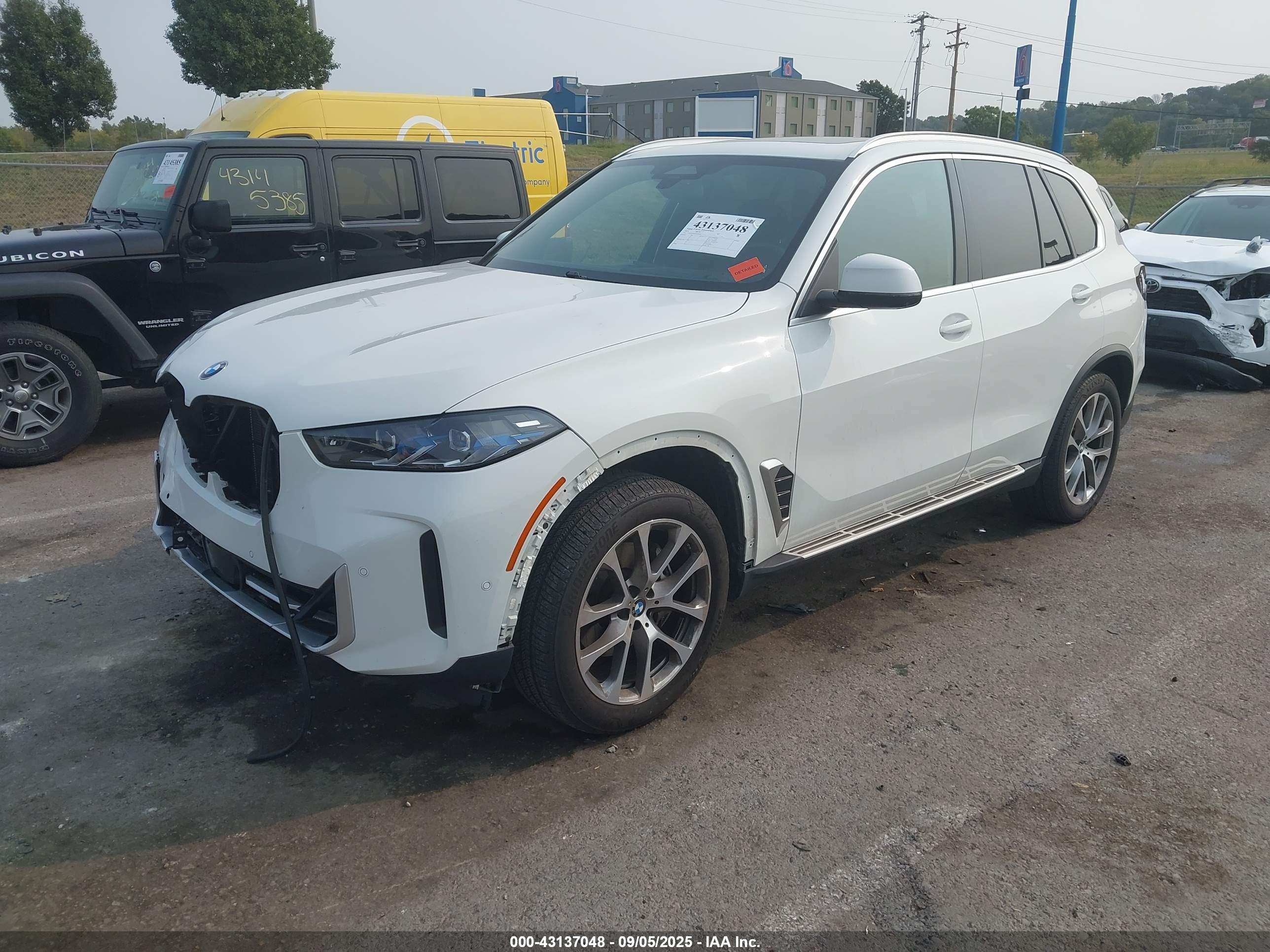 BMW X5 image 2