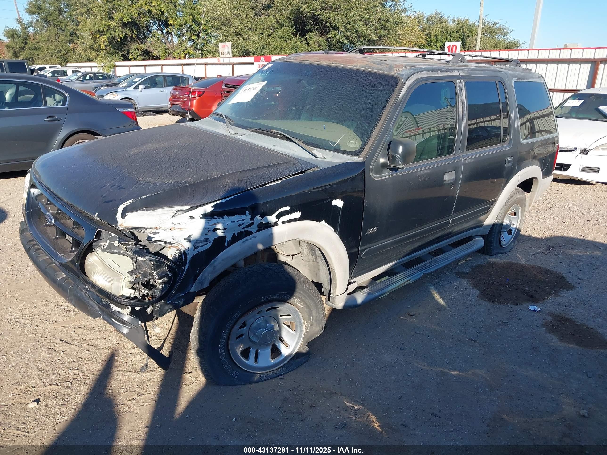 FORD EXPLORER image 2