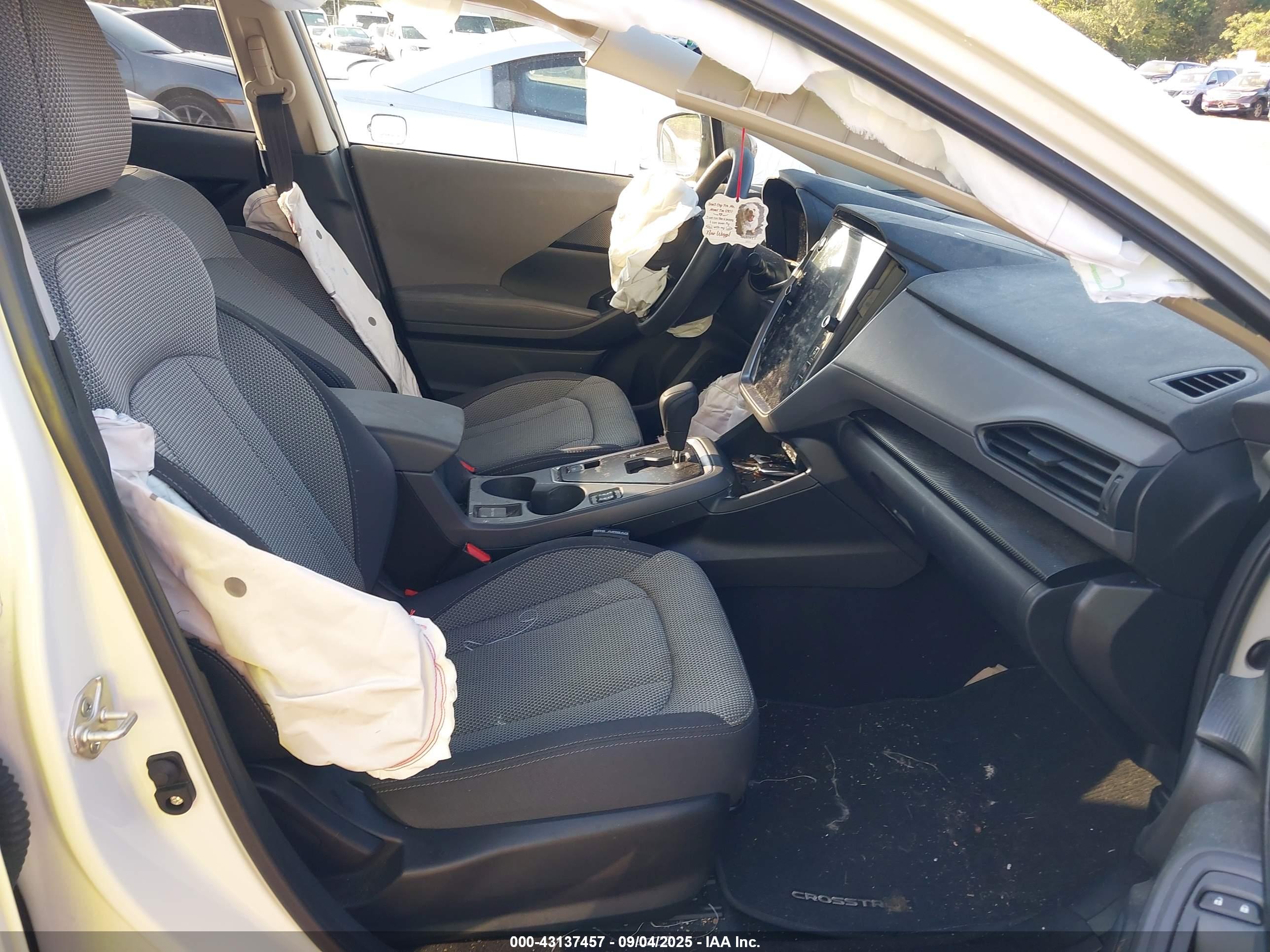 SUBARU CROSSTREK image 5