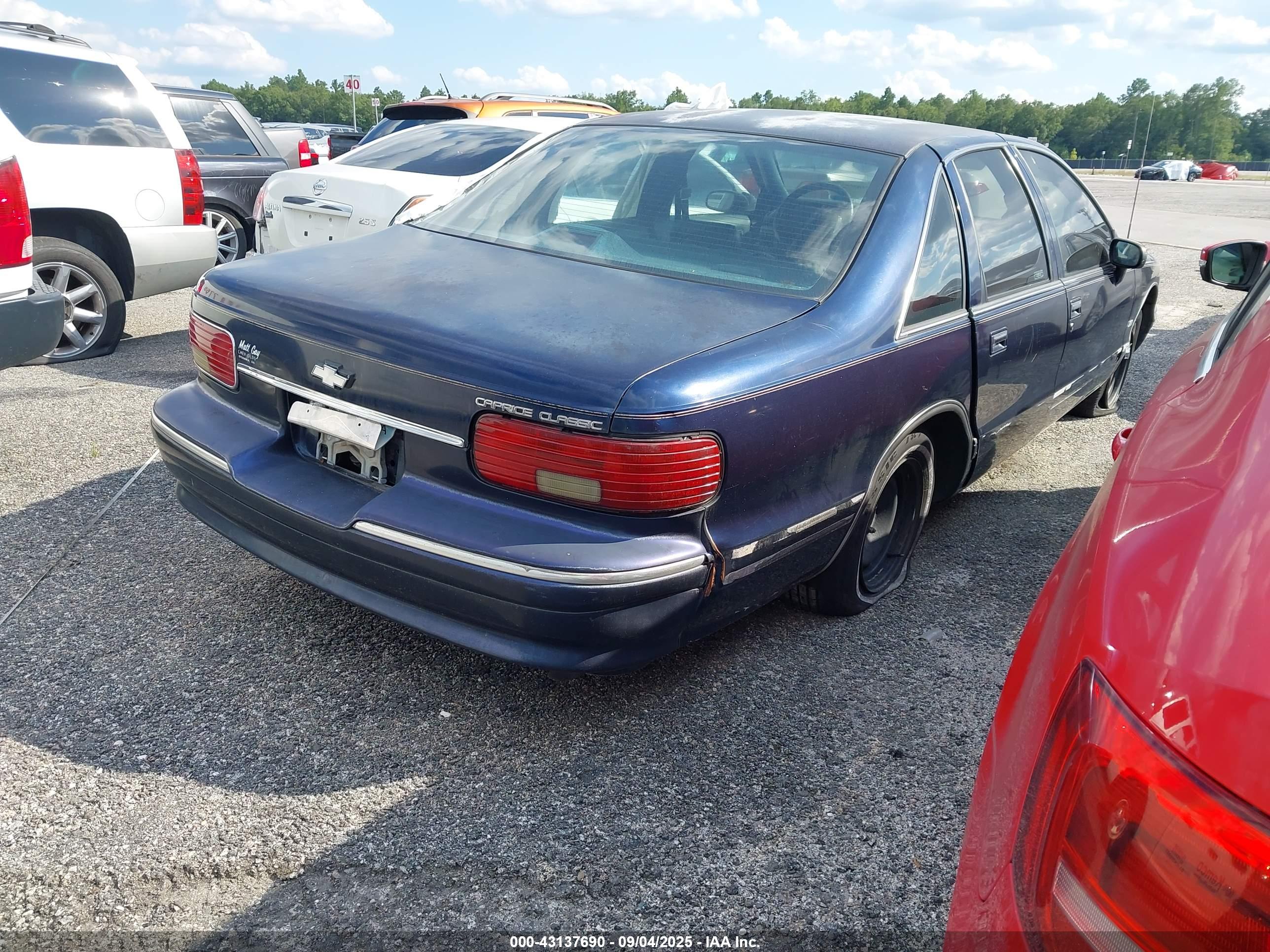 CHEVROLET CAPRICE image 4