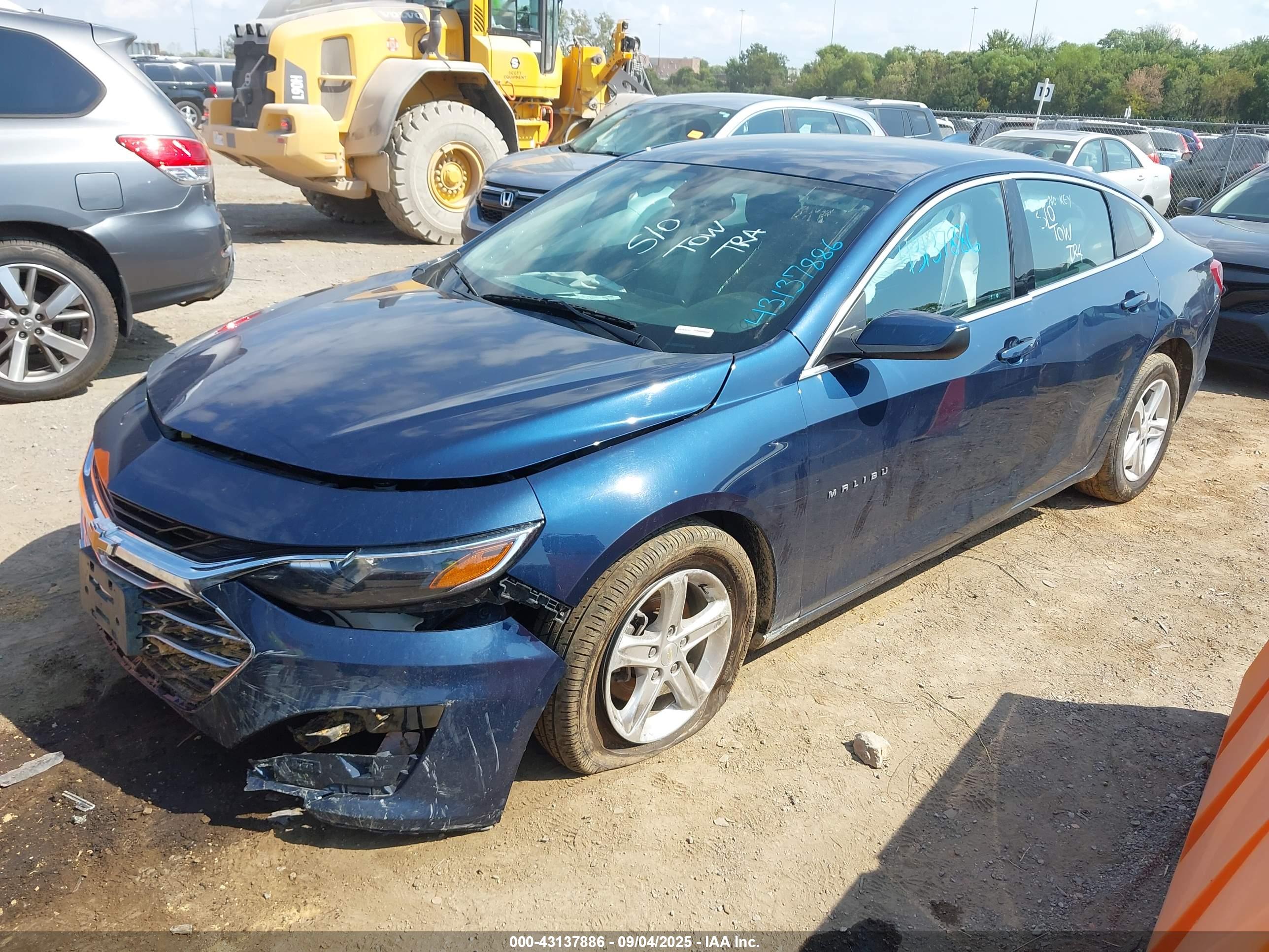 CHEVROLET MALIBU image 2