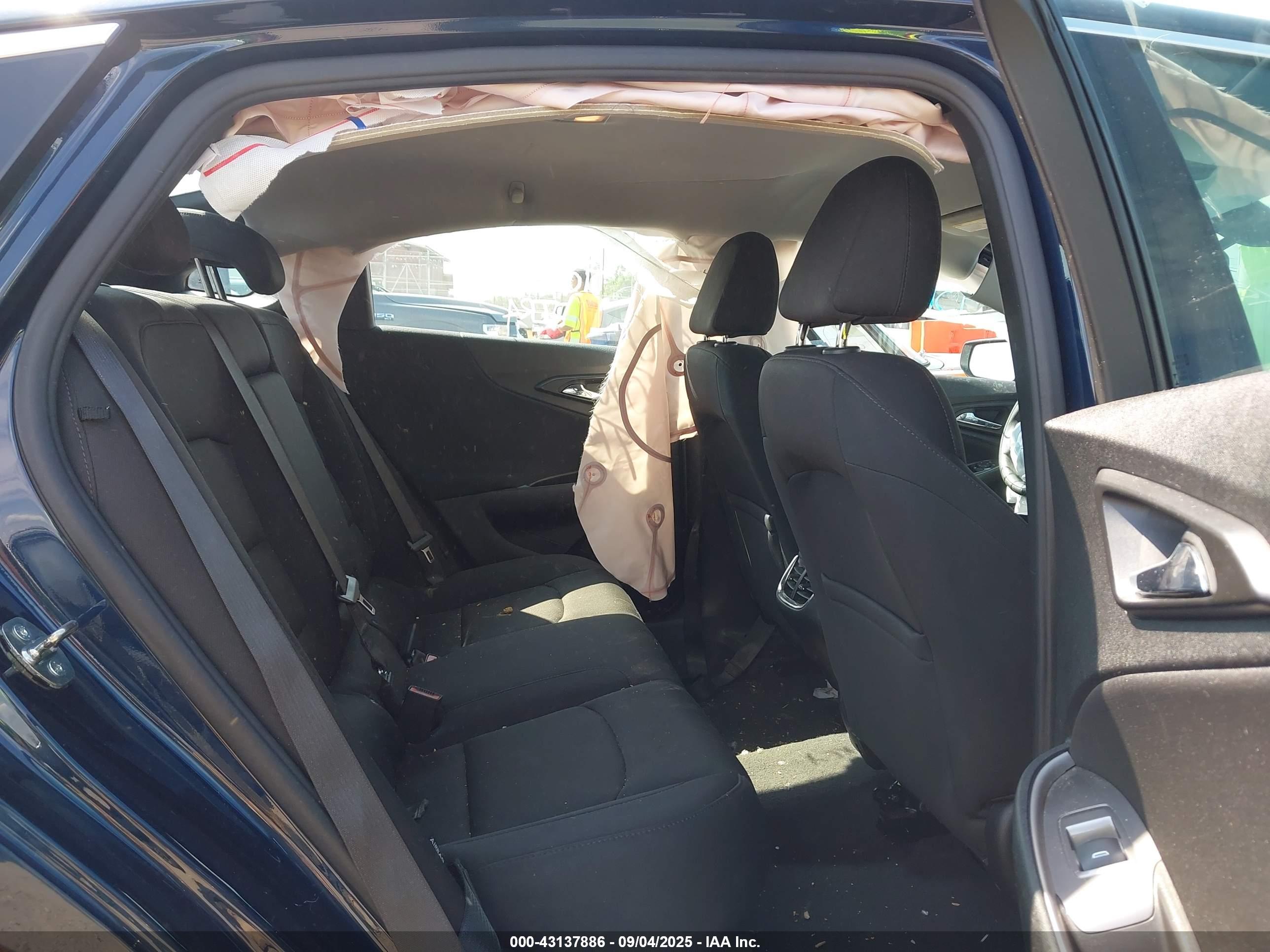 CHEVROLET MALIBU image 8