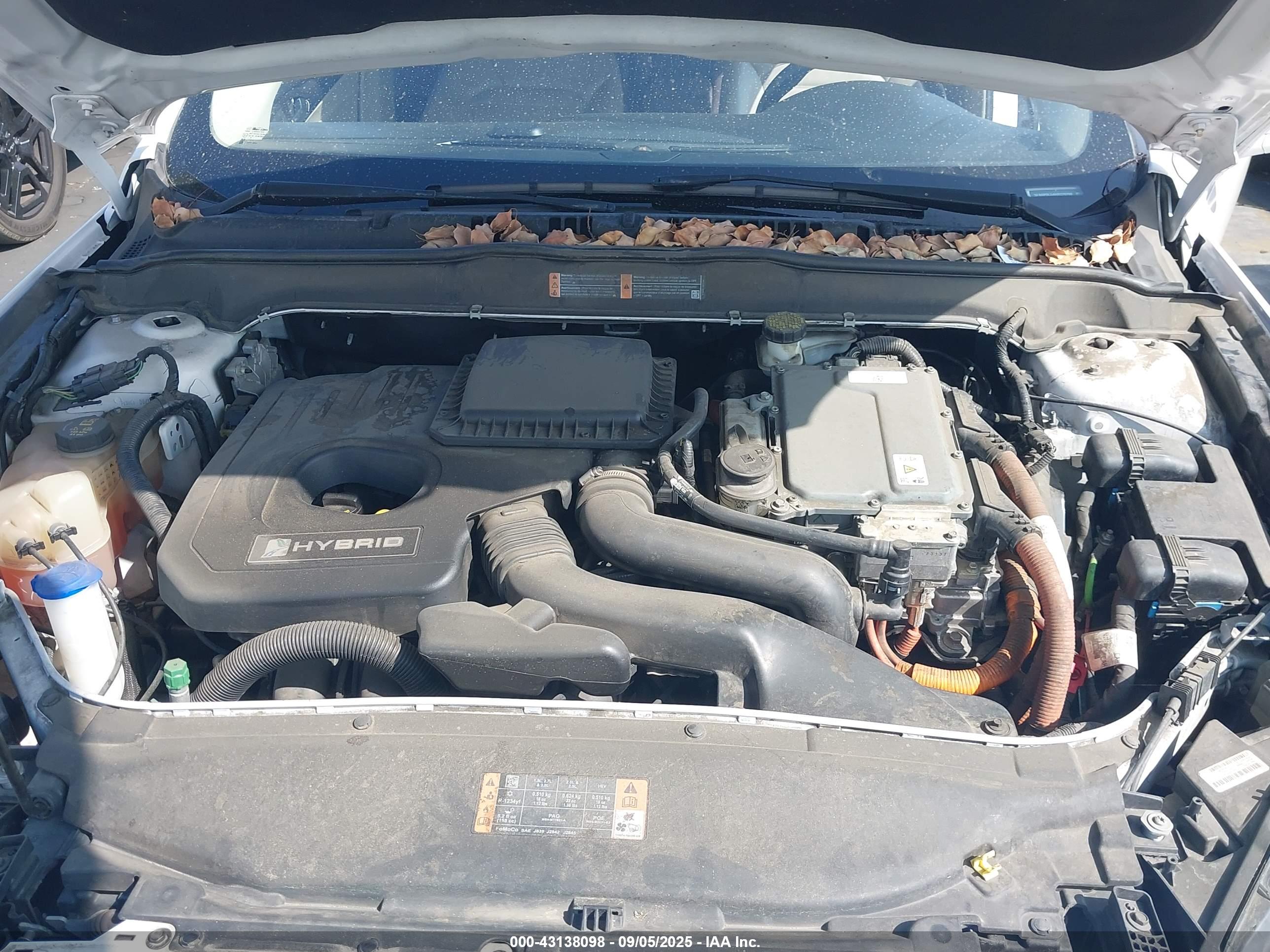 FORD FUSION image 10