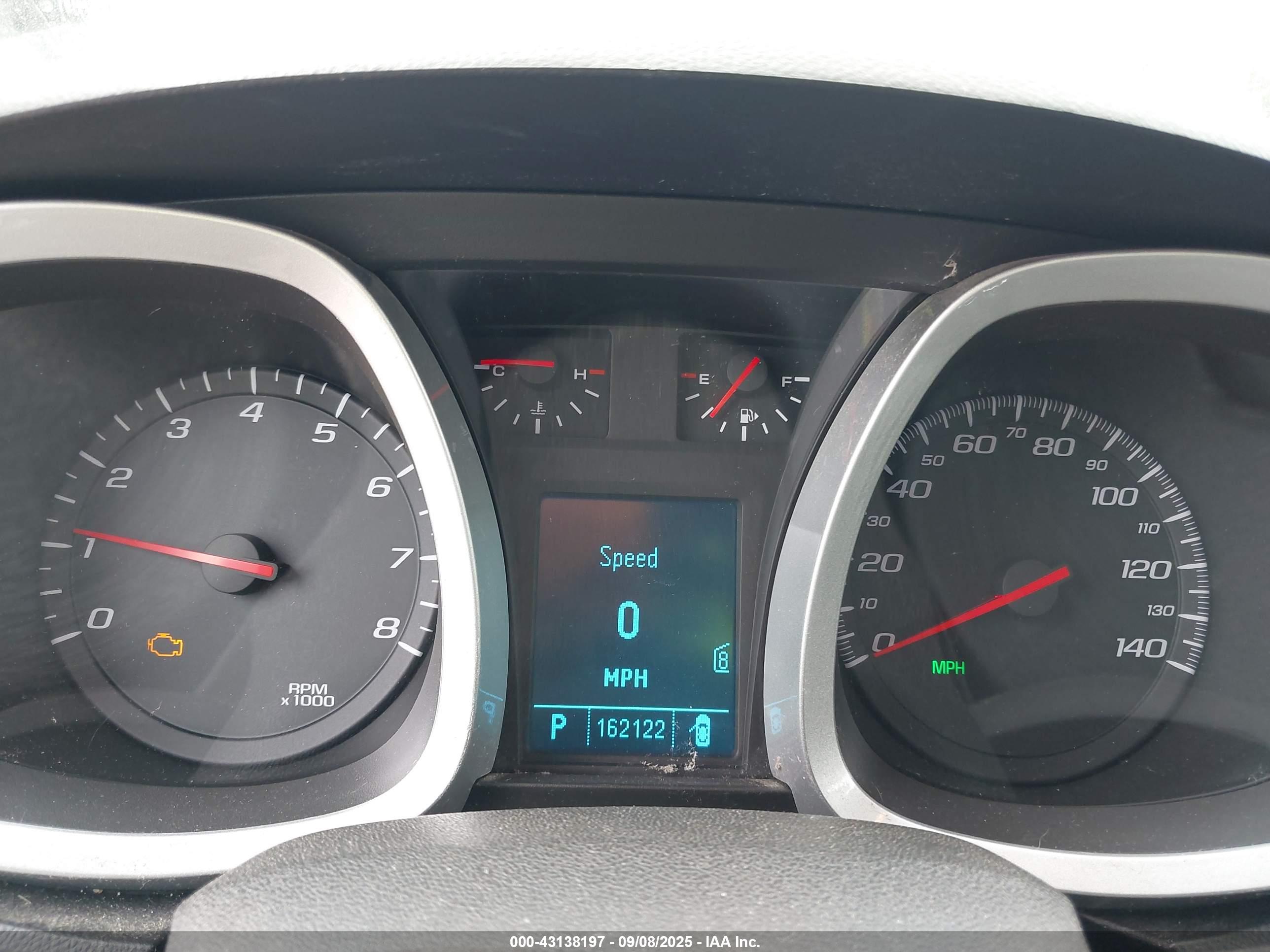 CHEVROLET EQUINOX image 7