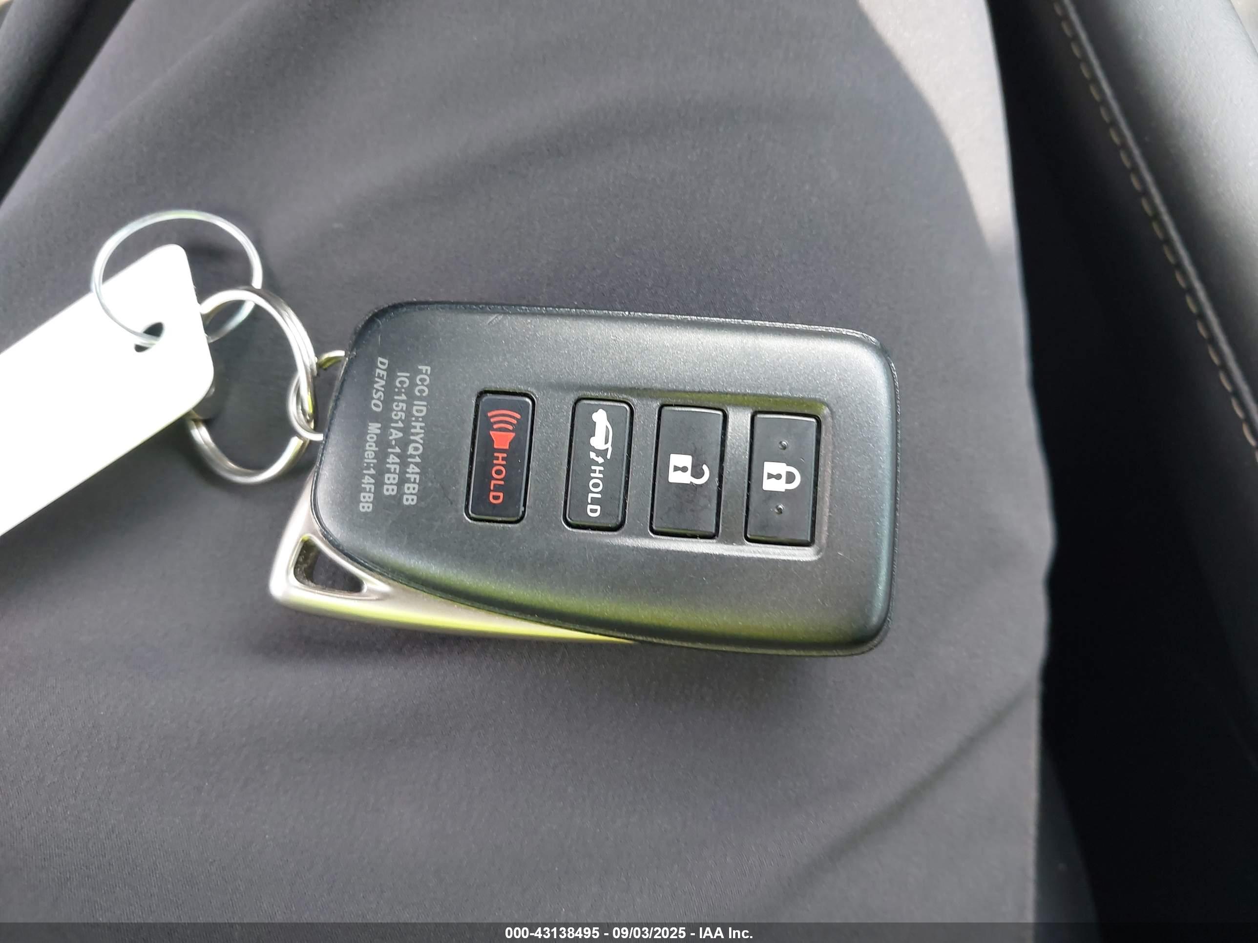 LEXUS RX image 11