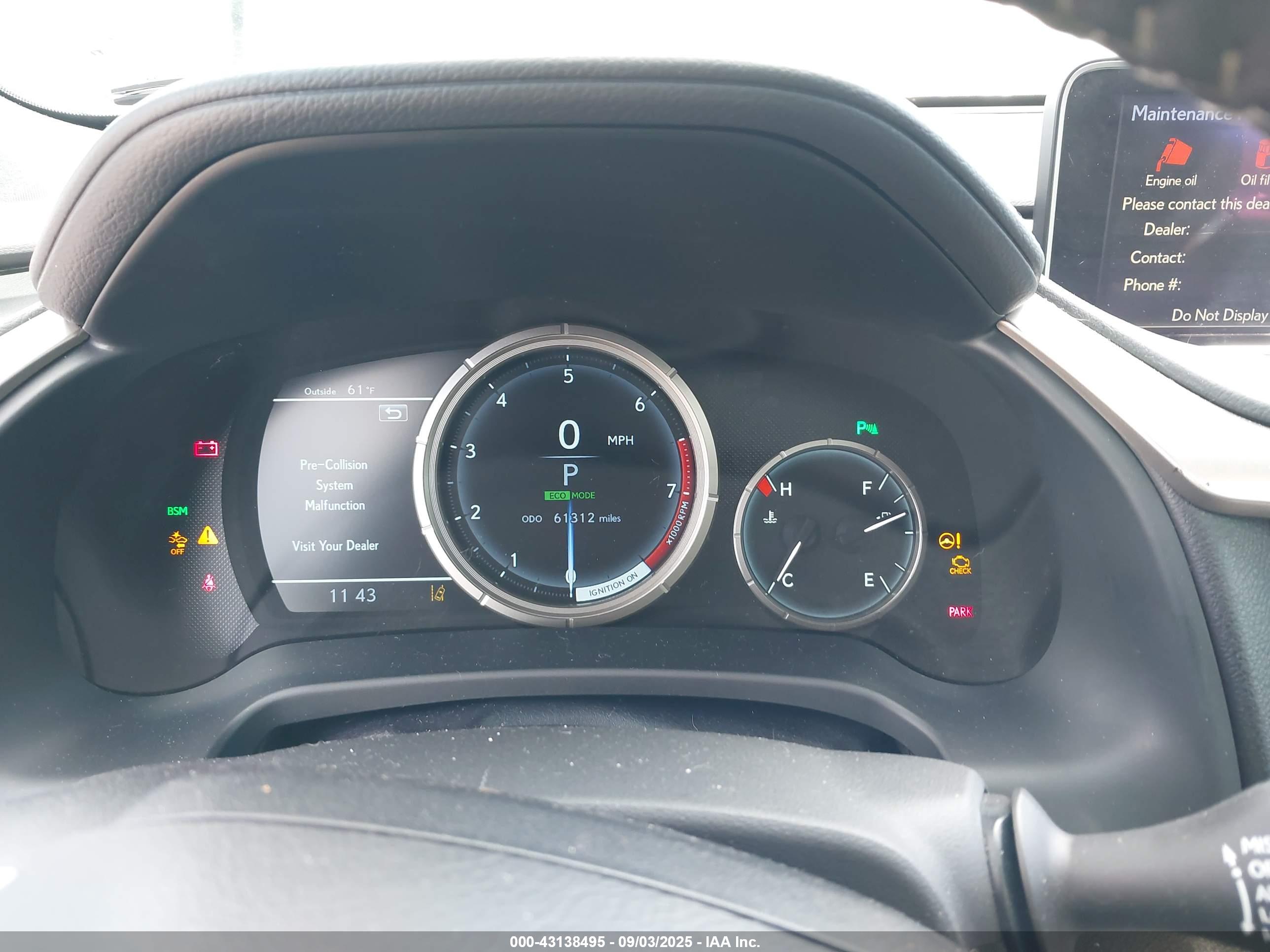 LEXUS RX image 7