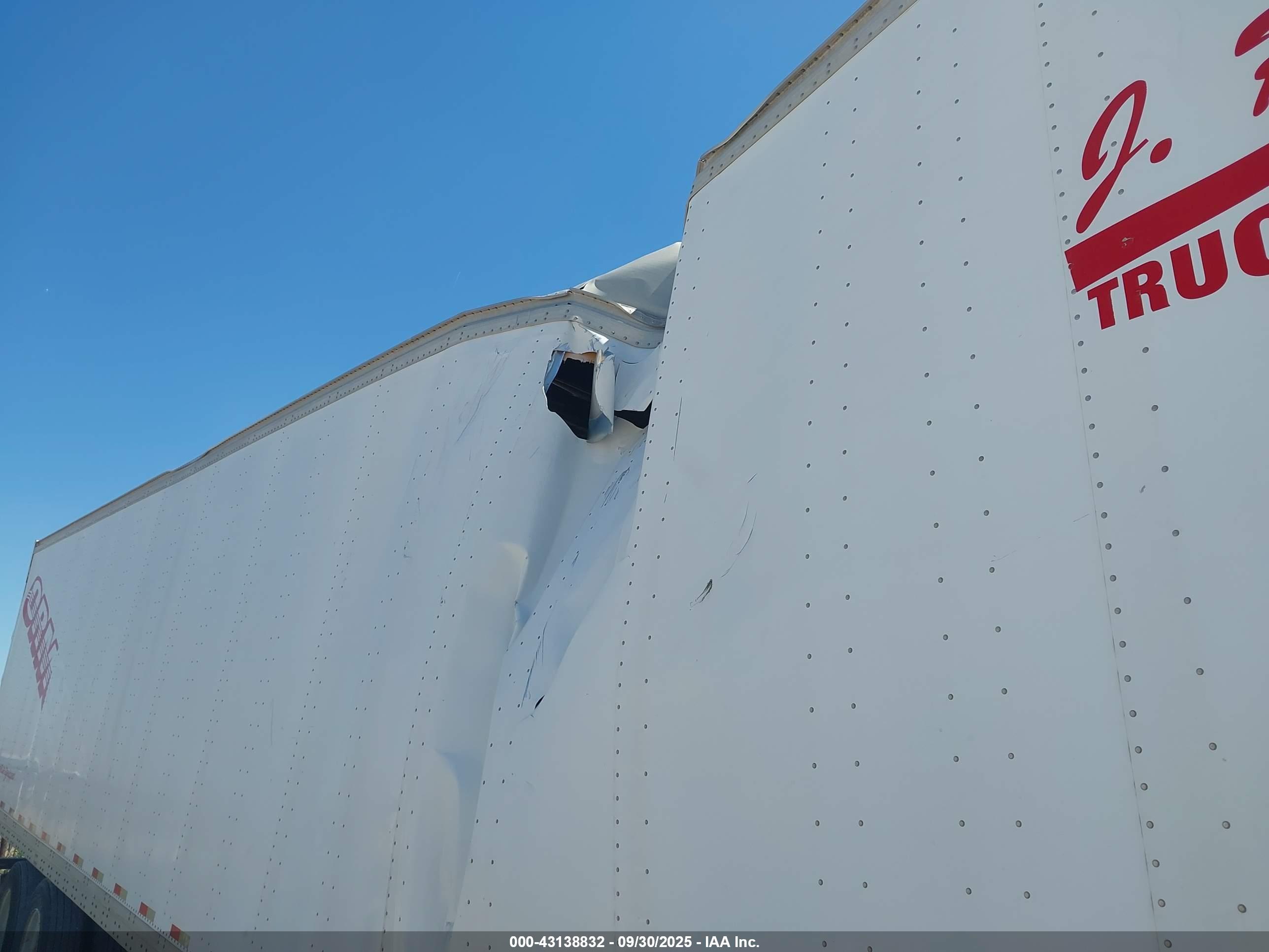 STRICK TRAILERS image 5