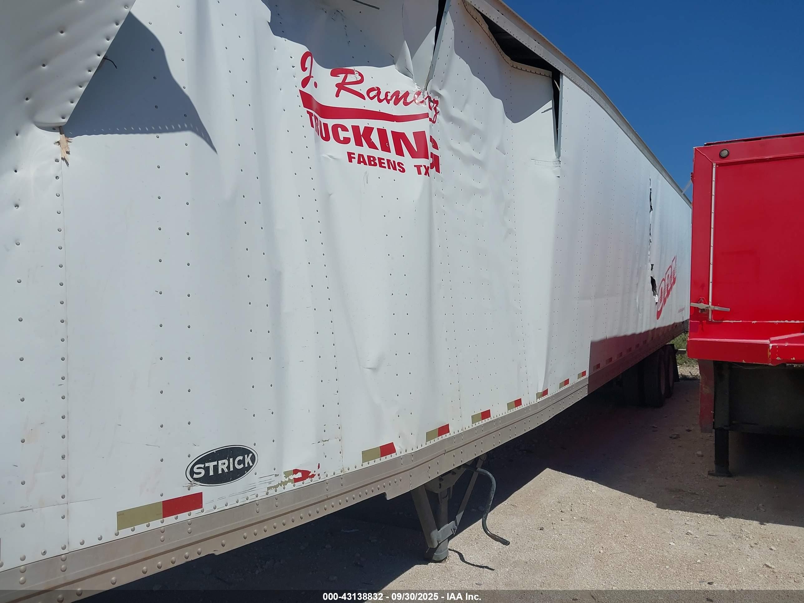 STRICK TRAILERS image 8