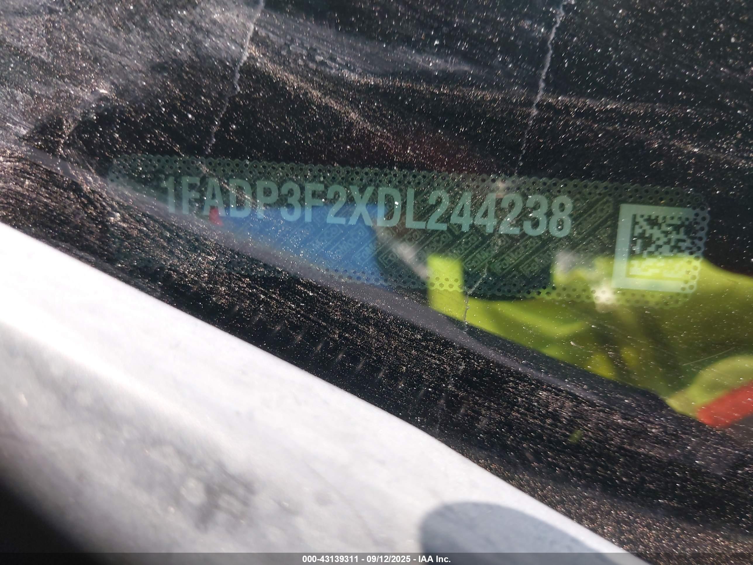 FORD FOCUS image 9